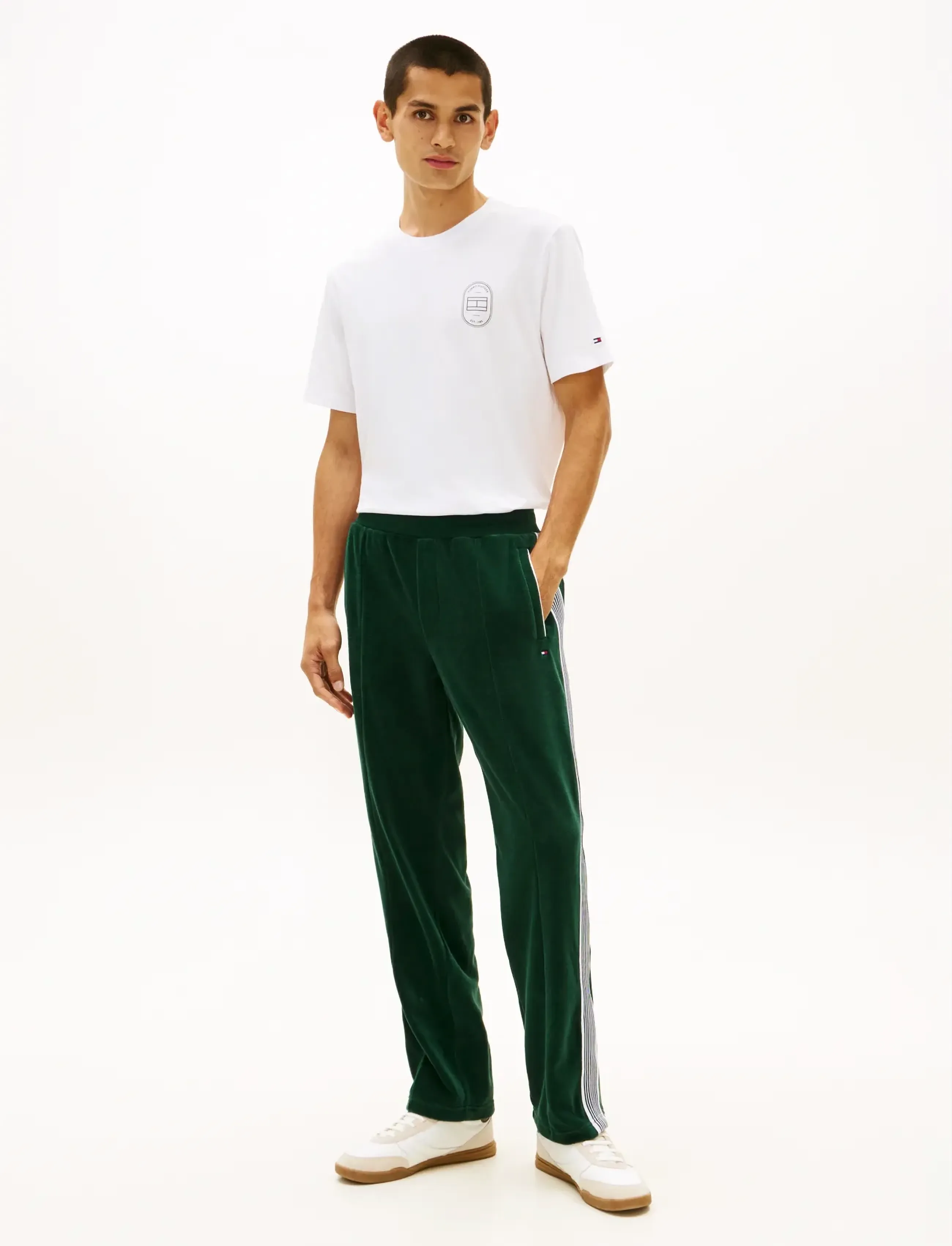 Tommy Hilfiger - BRAND LOVE ROUNDEL TEE - kortærmede t-shirts - white - 3
