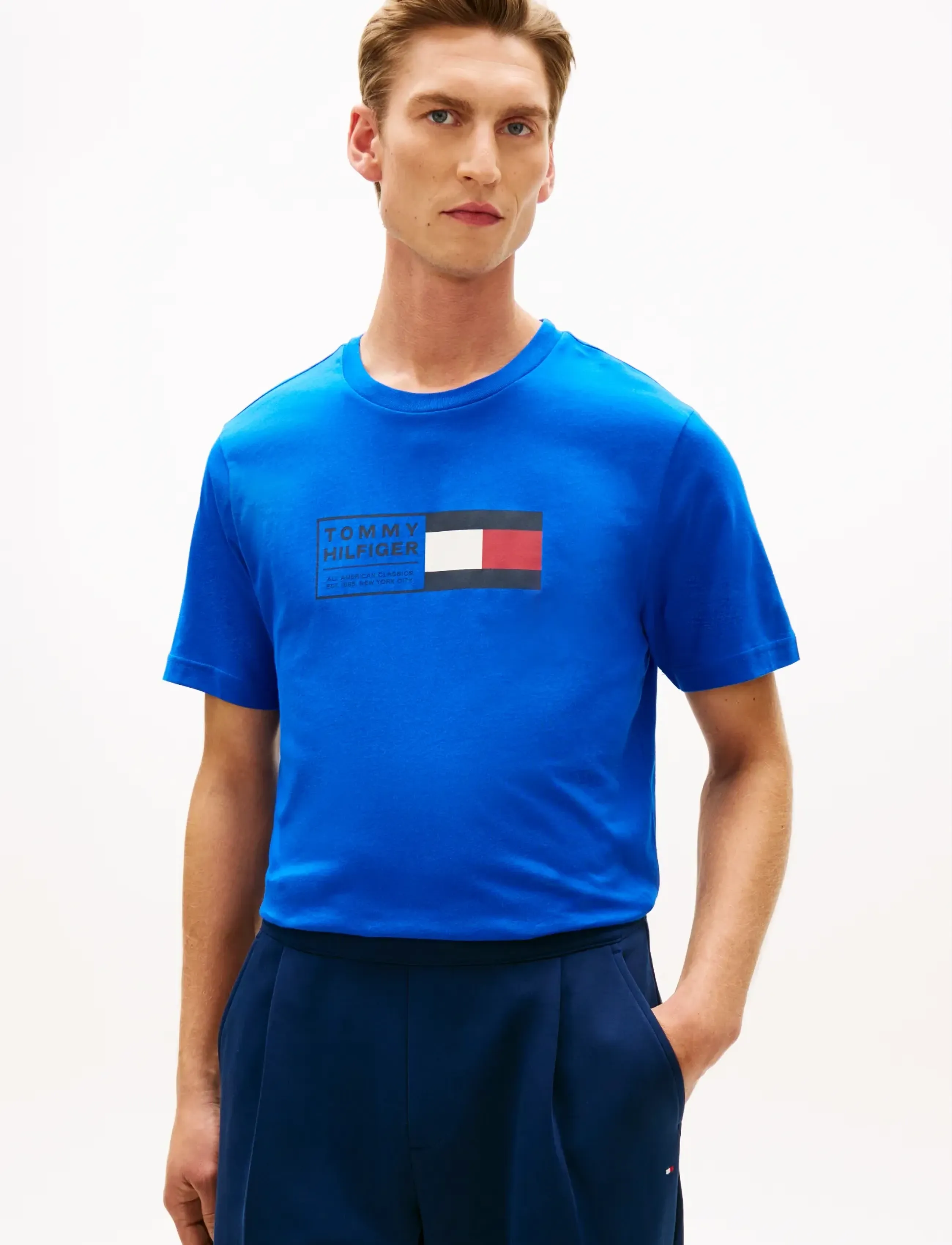 Tommy Hilfiger BRAND LOVE TEXT BOX TEE - Tommy Hilfiger - REGAL BLUE / blue