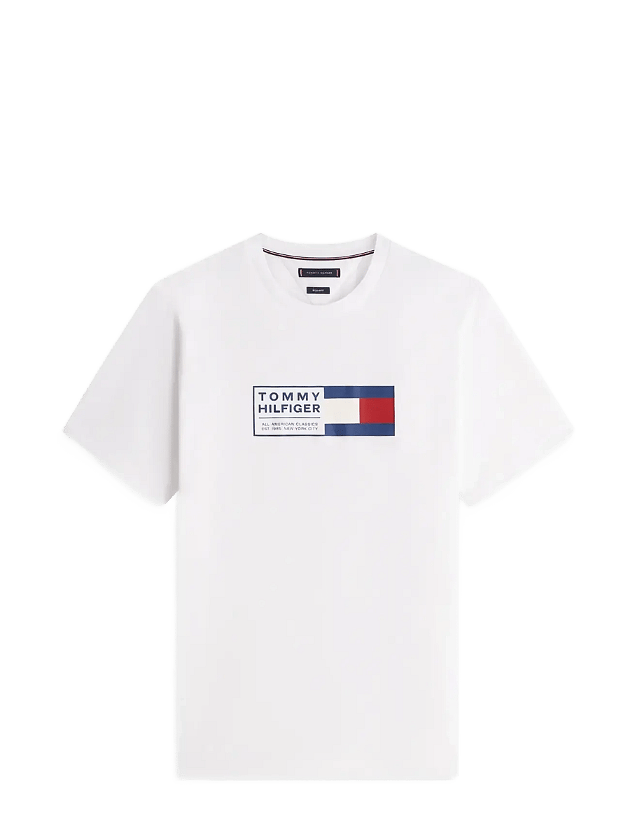 Tommy Hilfiger - BRAND LOVE TEXT BOX TEE - short-sleeved t-shirts - white - 1
