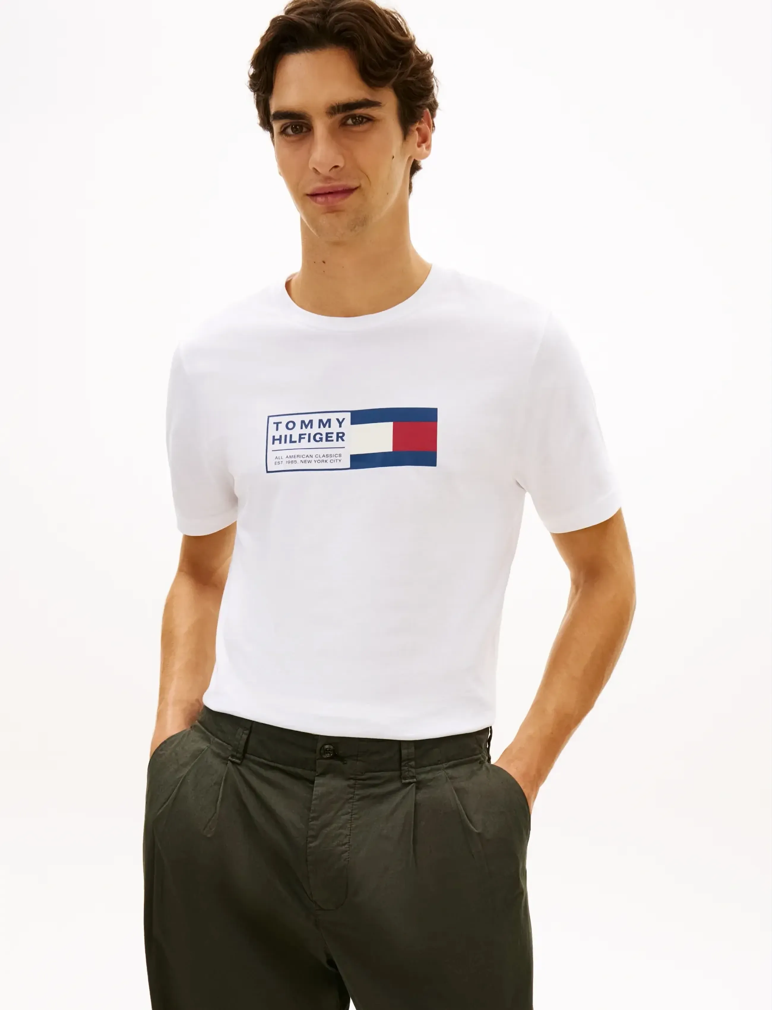 Tommy Hilfiger Brand Love Text Box Tee, XL, White, T-Shirts > Kortærmede, Herre