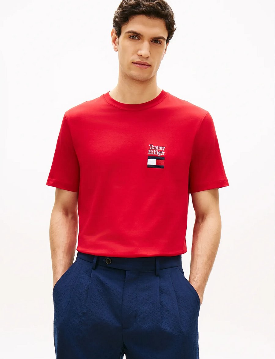 Tommy Hilfiger - BRAND LOVE TEXT STACK TEE - short-sleeved t-shirts - medium red - 0