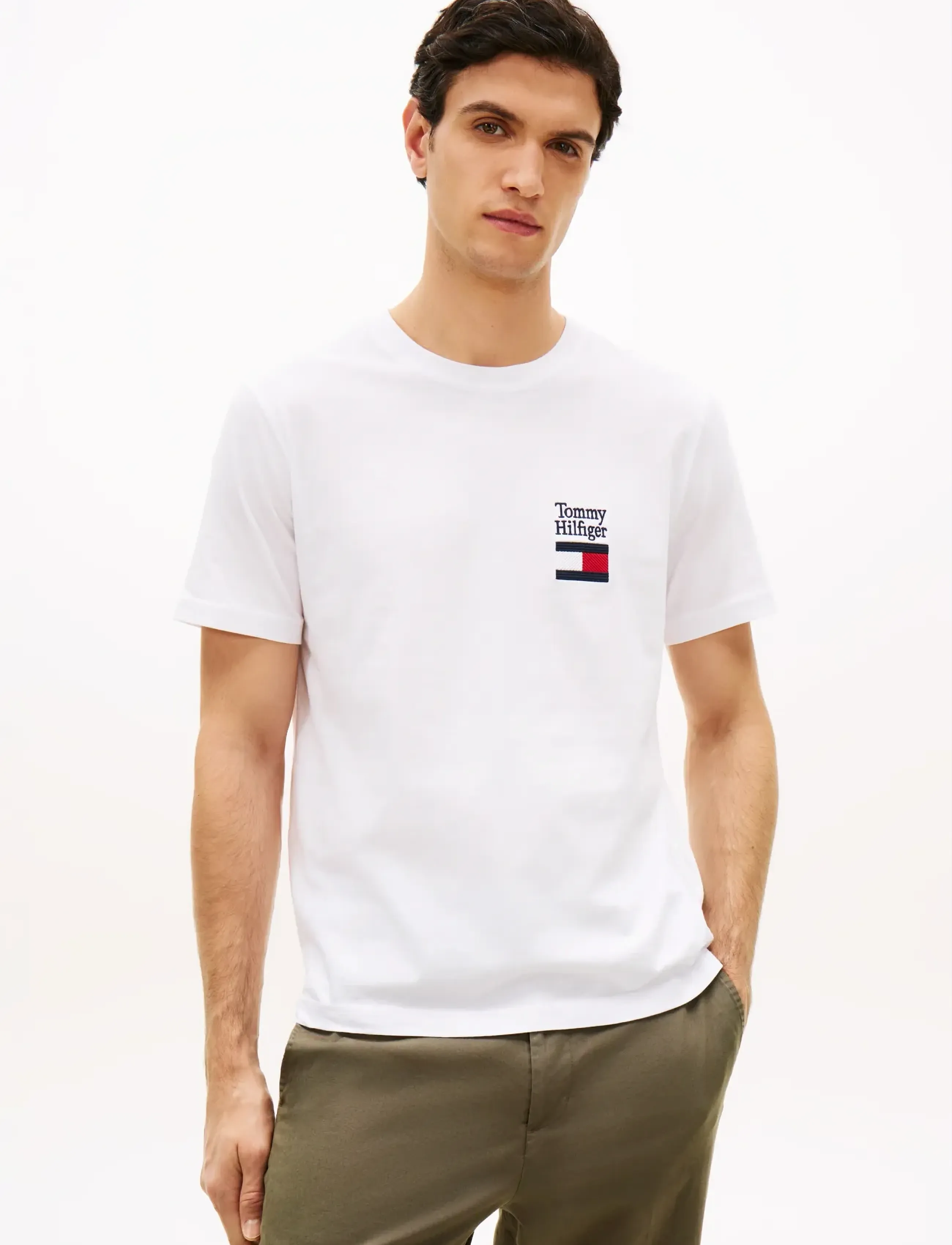 Tommy Hilfiger Brand Love Text Stack Tee, L, White, T-Shirts > Kortærmede, Herre