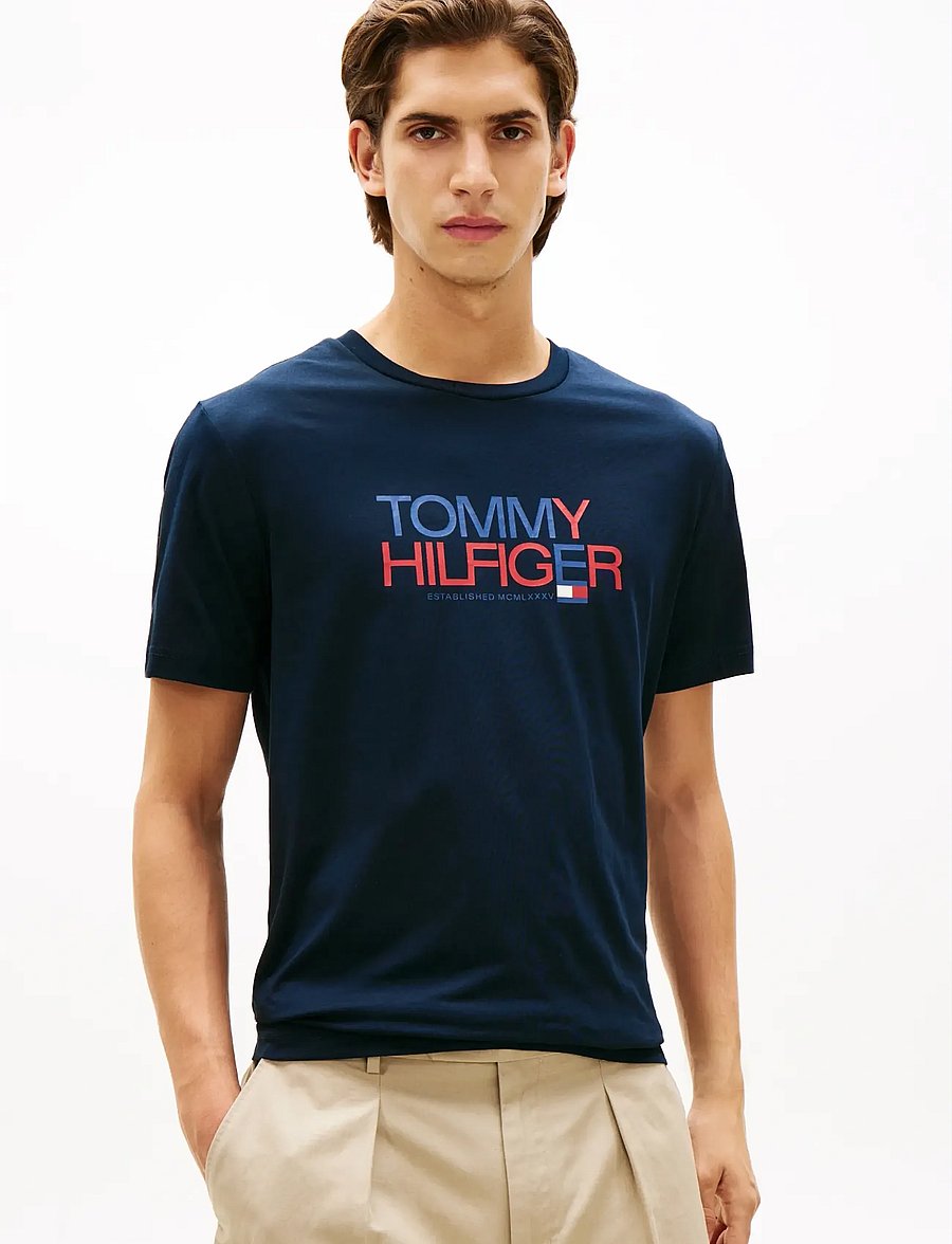 Tommy Hilfiger - BRAND LOVE BIG TEXT TEE - lühikeste varrukatega t-särgid - desert sky - 0