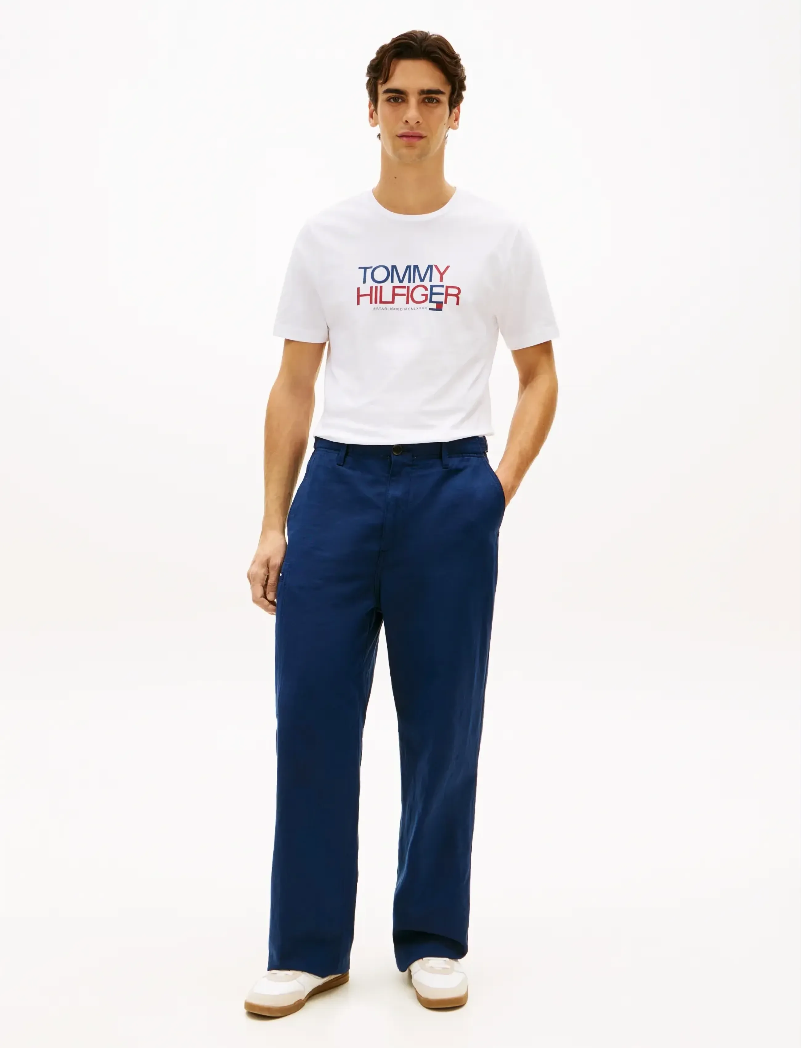 Tommy Hilfiger - BRAND LOVE BIG TEXT TEE - short-sleeved t-shirts - white - 3