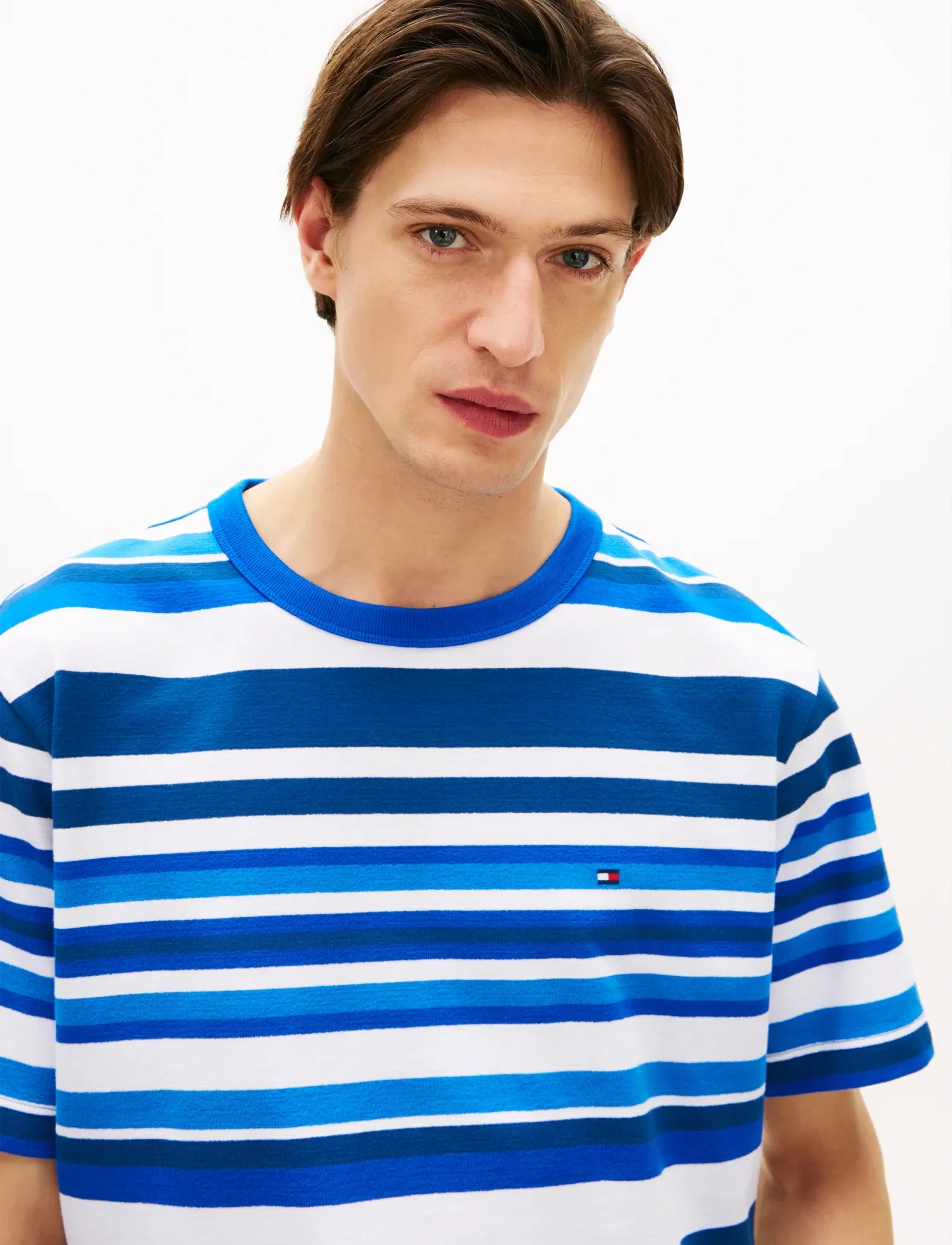 Tommy Hilfiger - MULTI STRIPE CREPE TEE - kortærmede t-shirts - blue jean multi stripe - 4