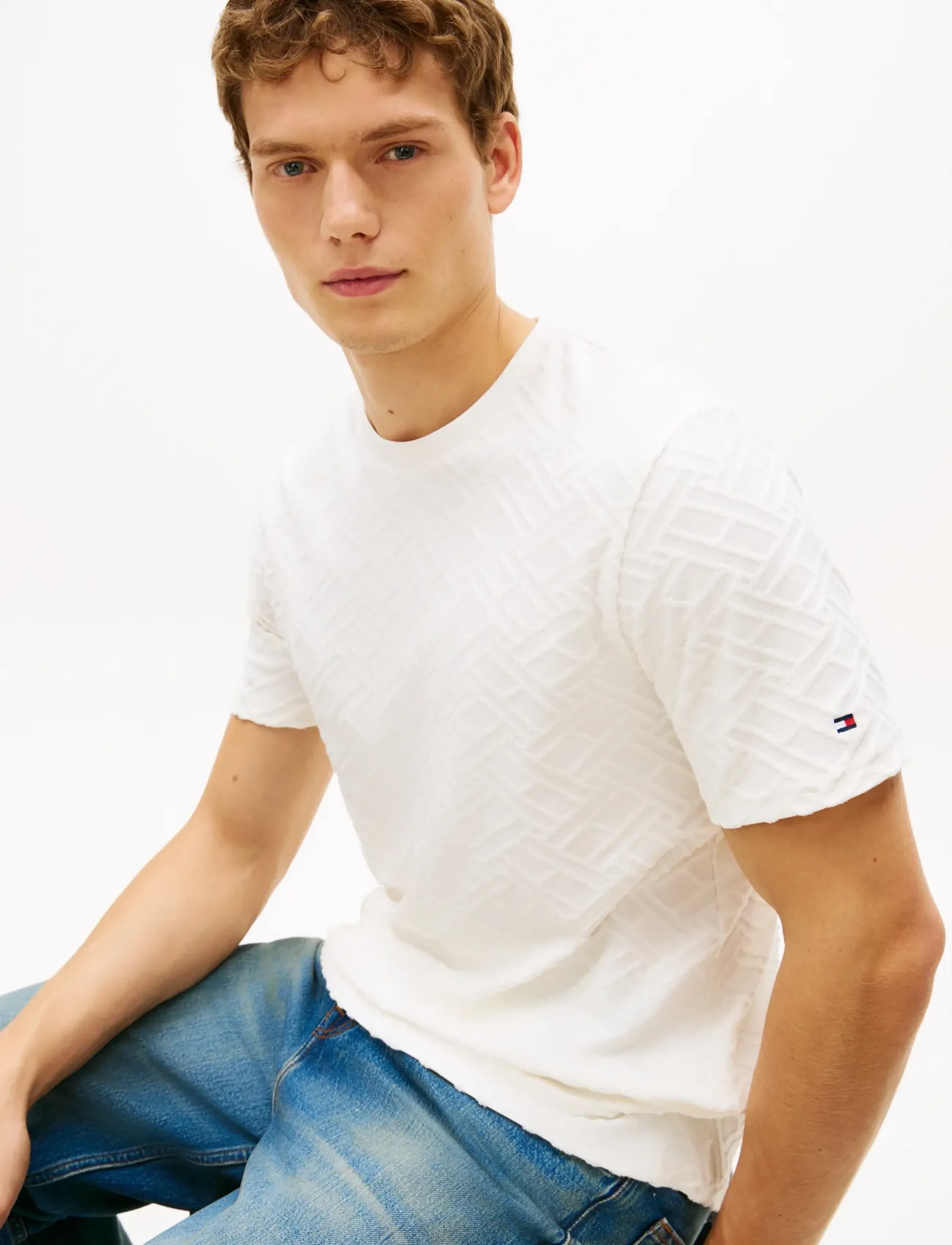 Tommy Hilfiger - AOP FLAG JACQUARD TEE - lühikeste varrukatega t-särgid - ivory petal - 4