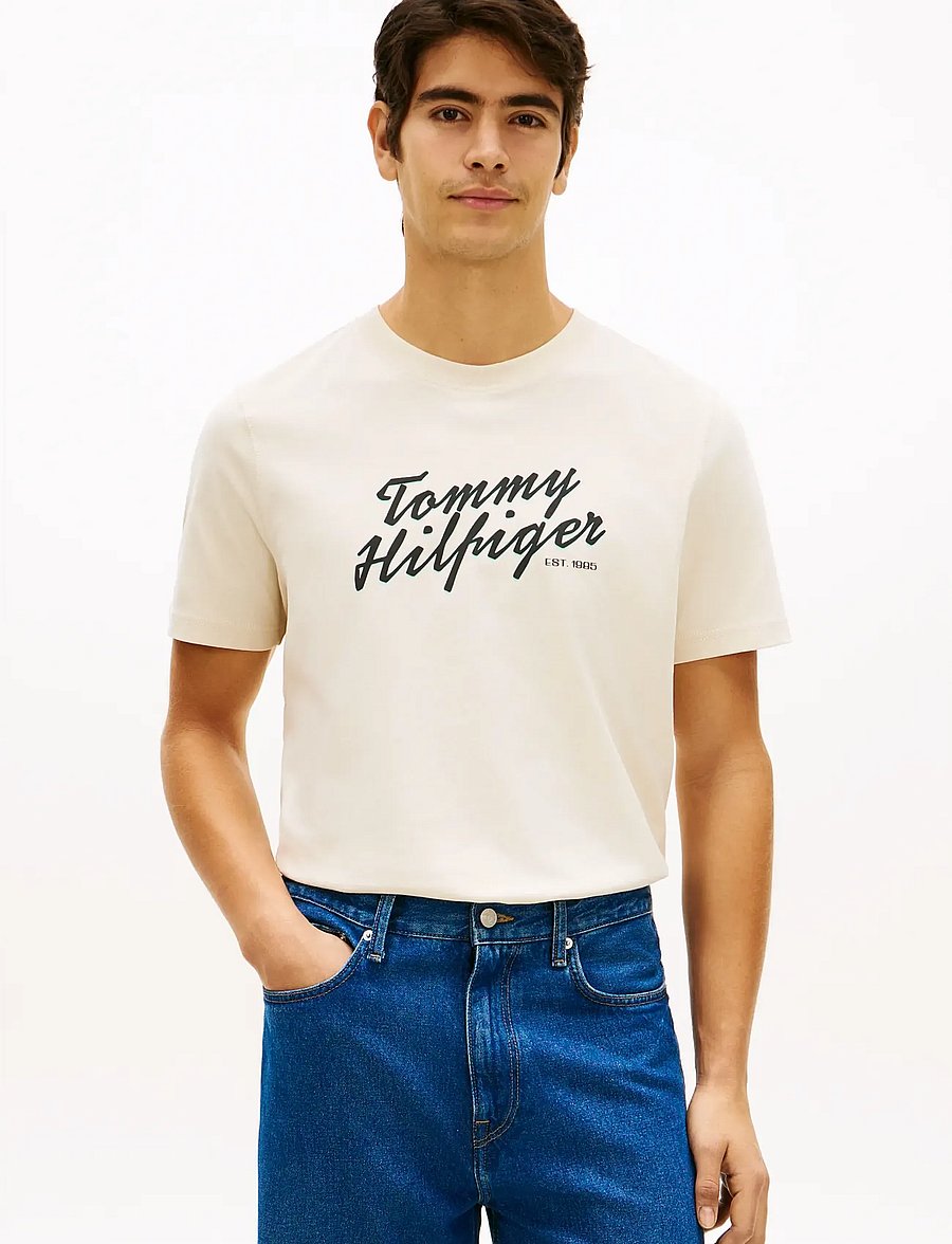 Tommy Hilfiger - SUMMER TEXT GRAPHIC TEE - kortærmede t-shirts - muslin - 0