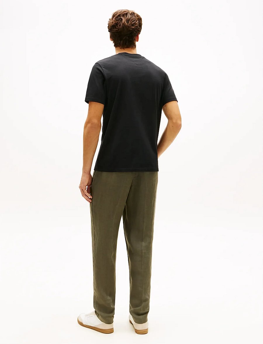 Tommy Hilfiger - HERITAGE LABEL TEE - kortärmade t-shirts - black - 2