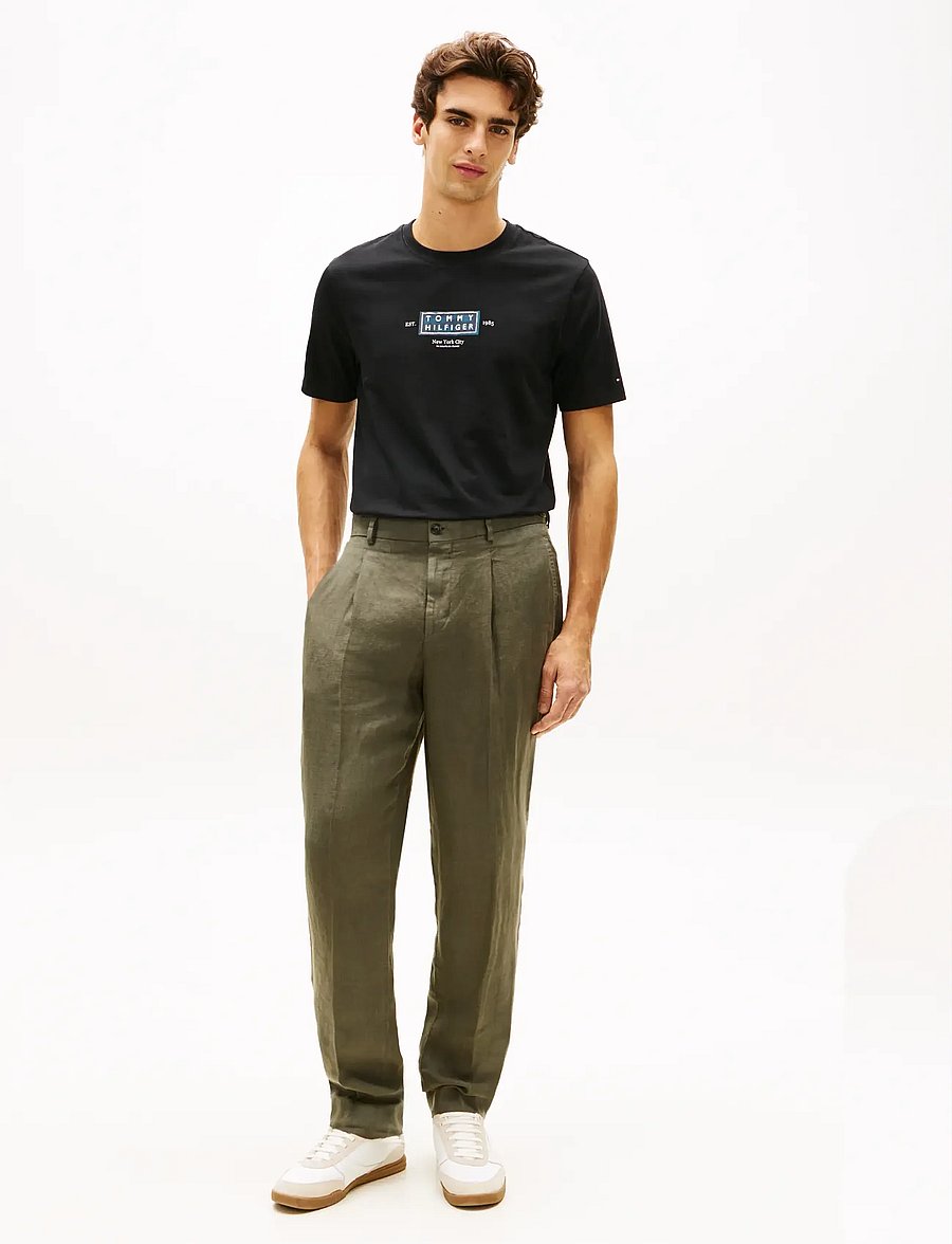 Tommy Hilfiger - HERITAGE LABEL TEE - kortärmade t-shirts - black - 3