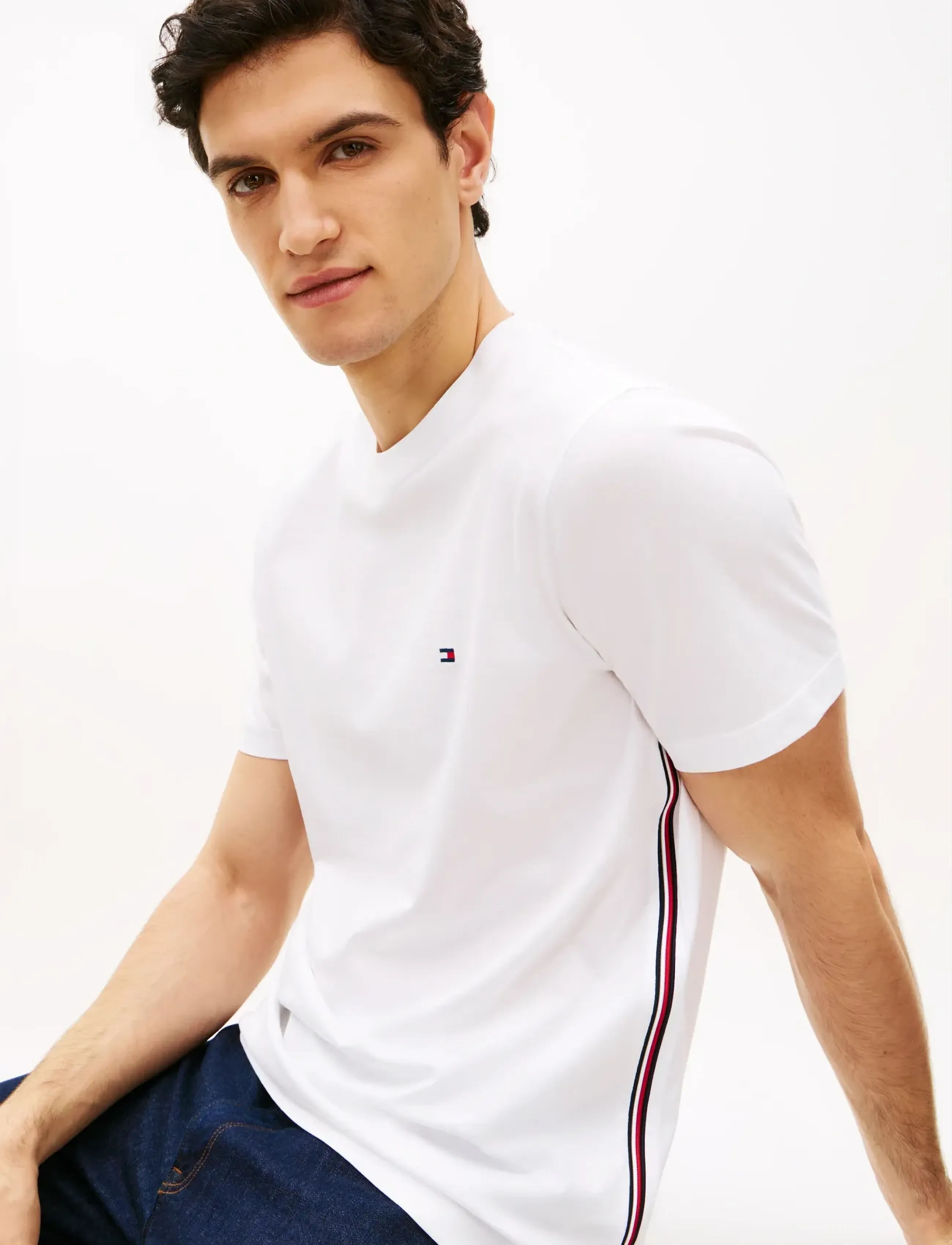 Tommy Hilfiger - GLOBAL STRIPE TEE - kortærmede t-shirts - white - 4