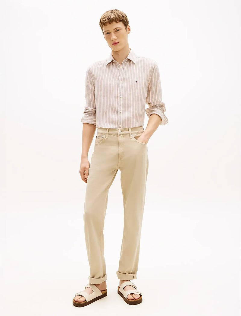 Tommy Hilfiger - LINEN BENGAL STRIPE RF SHIRT - randiga skjortor - sandalwood stripe - 3