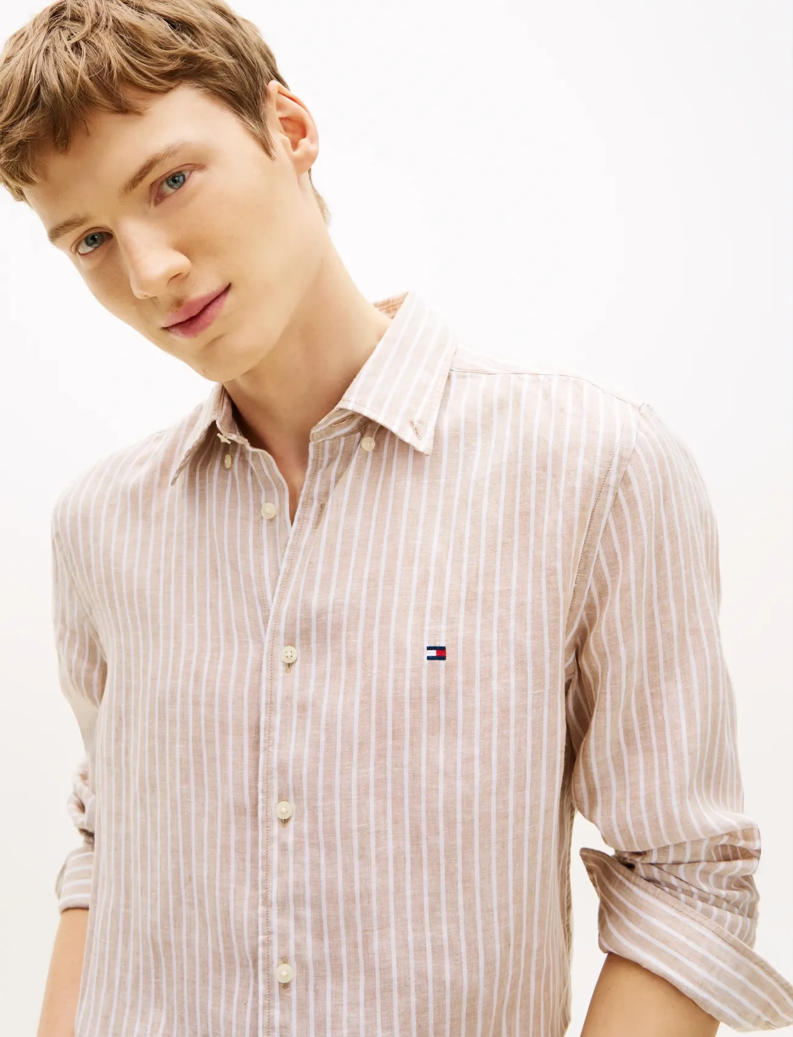 Tommy Hilfiger - LINEN BENGAL STRIPE RF SHIRT - stribede skjorter - sandalwood   stripe - 4