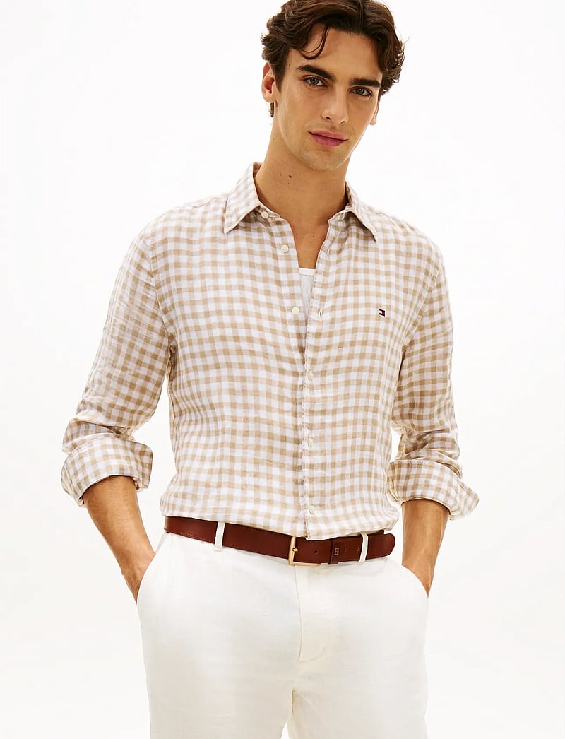 Tommy Hilfiger - LINEN ESSENTIAL GINGHAM RF SHIRT - linased särgid - sandalwood check - 0