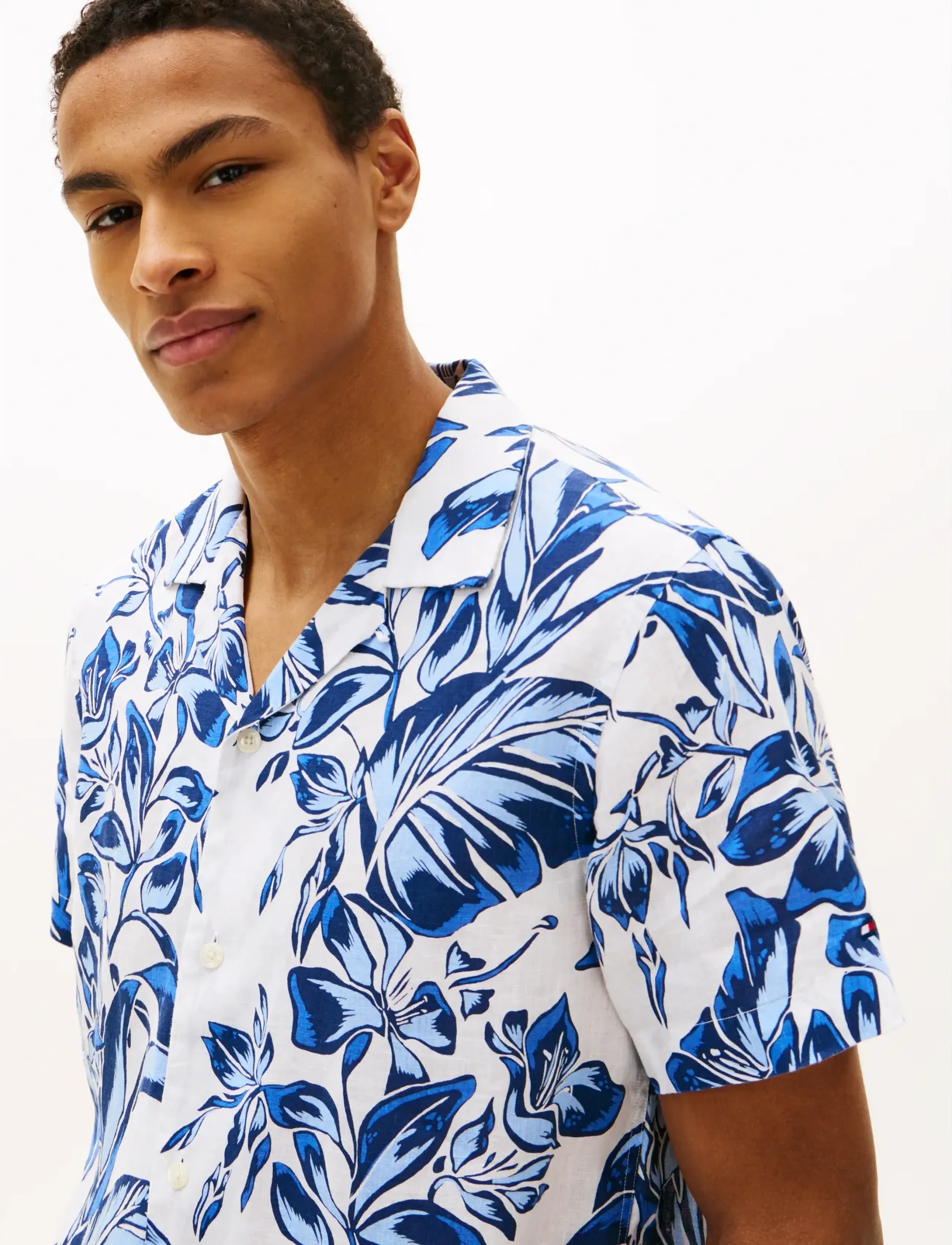 Tommy Hilfiger - LINEN FLORAL AOP SS RF 1/2 - kortærmede skjorter - white   allover - 4