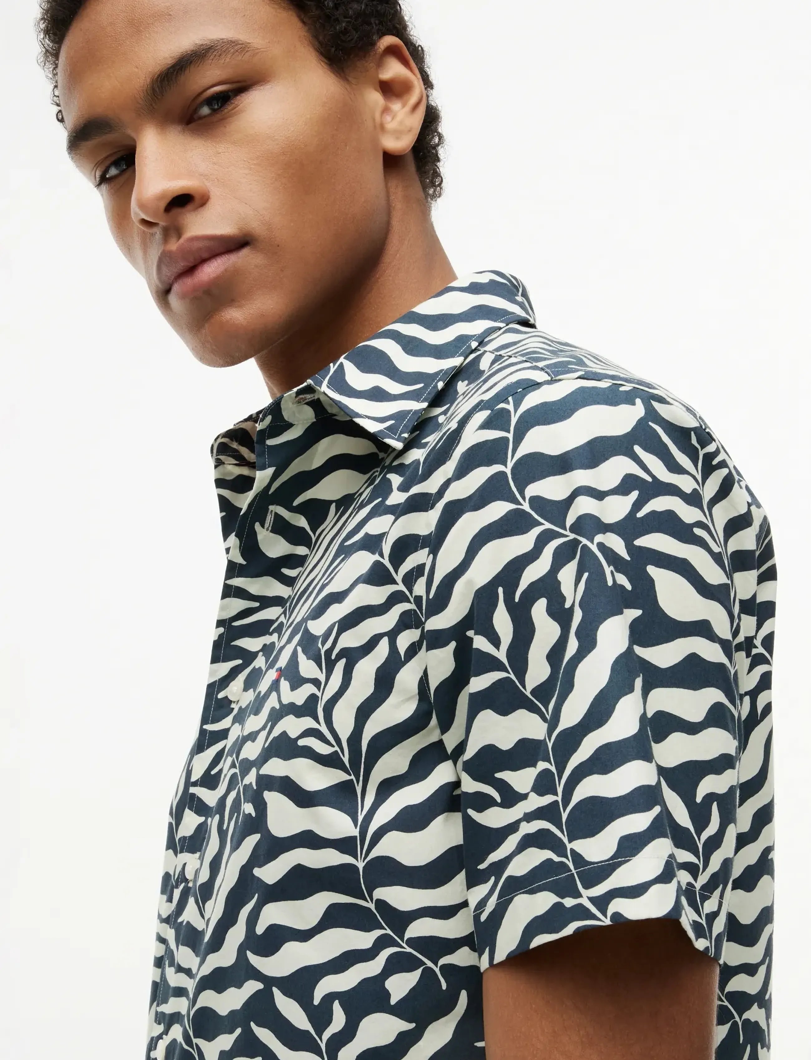 Tommy Hilfiger - PAPERTOUCH PALM SS RF SHIRT - short-sleeved shirts - black   allover - 3