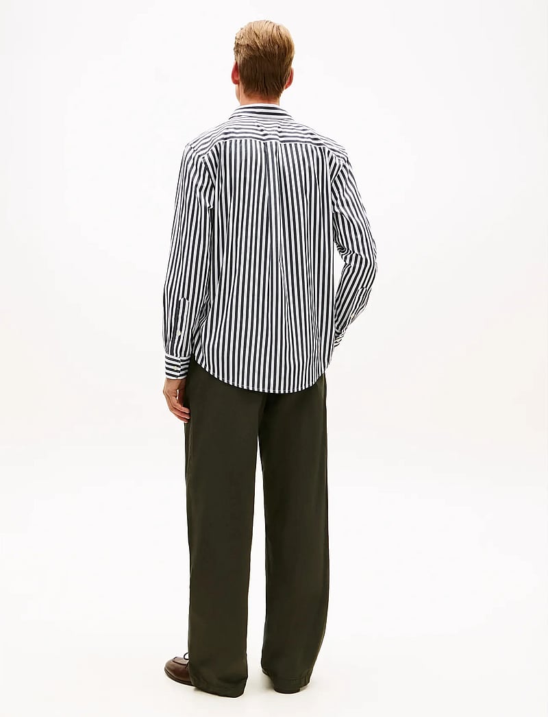 Tommy Hilfiger - FLEX POPLIN CLASSIC STP RF SHIRT - triibulised särgid - black stripe - 2