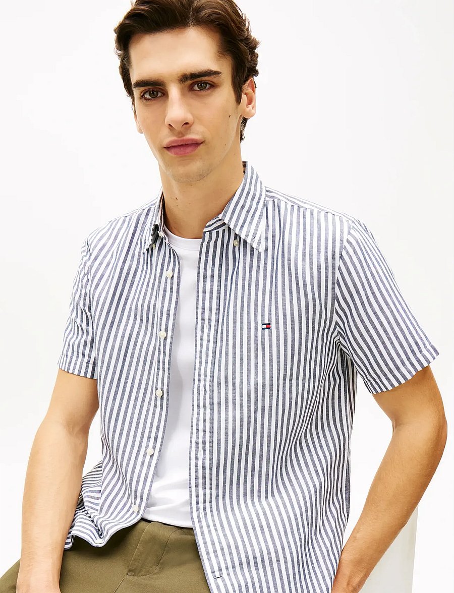 Tommy Hilfiger - LINEN BLEND BENGAL STP S/S RF - kortærmede skjorter - carbon navy stripe - 4