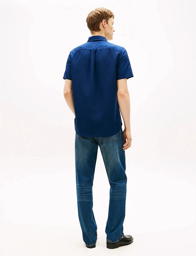 Tommy Hilfiger - LINEN BLEND SOLID SS RF SHT - lühikeste varrukatega särgid - carbon navy - 2