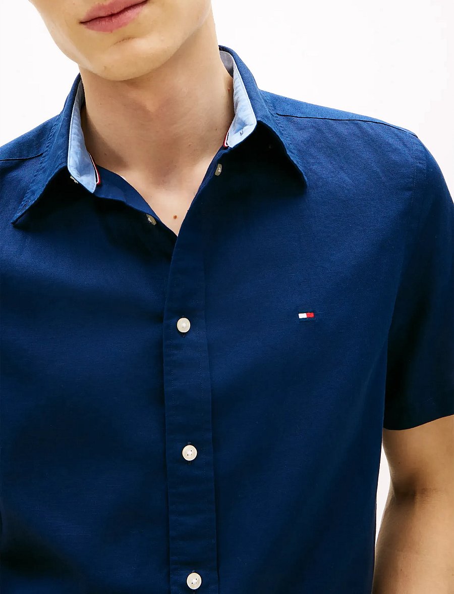 Tommy Hilfiger - LINEN BLEND SOLID SS RF SHT - kortærmede skjorter - carbon navy - 4