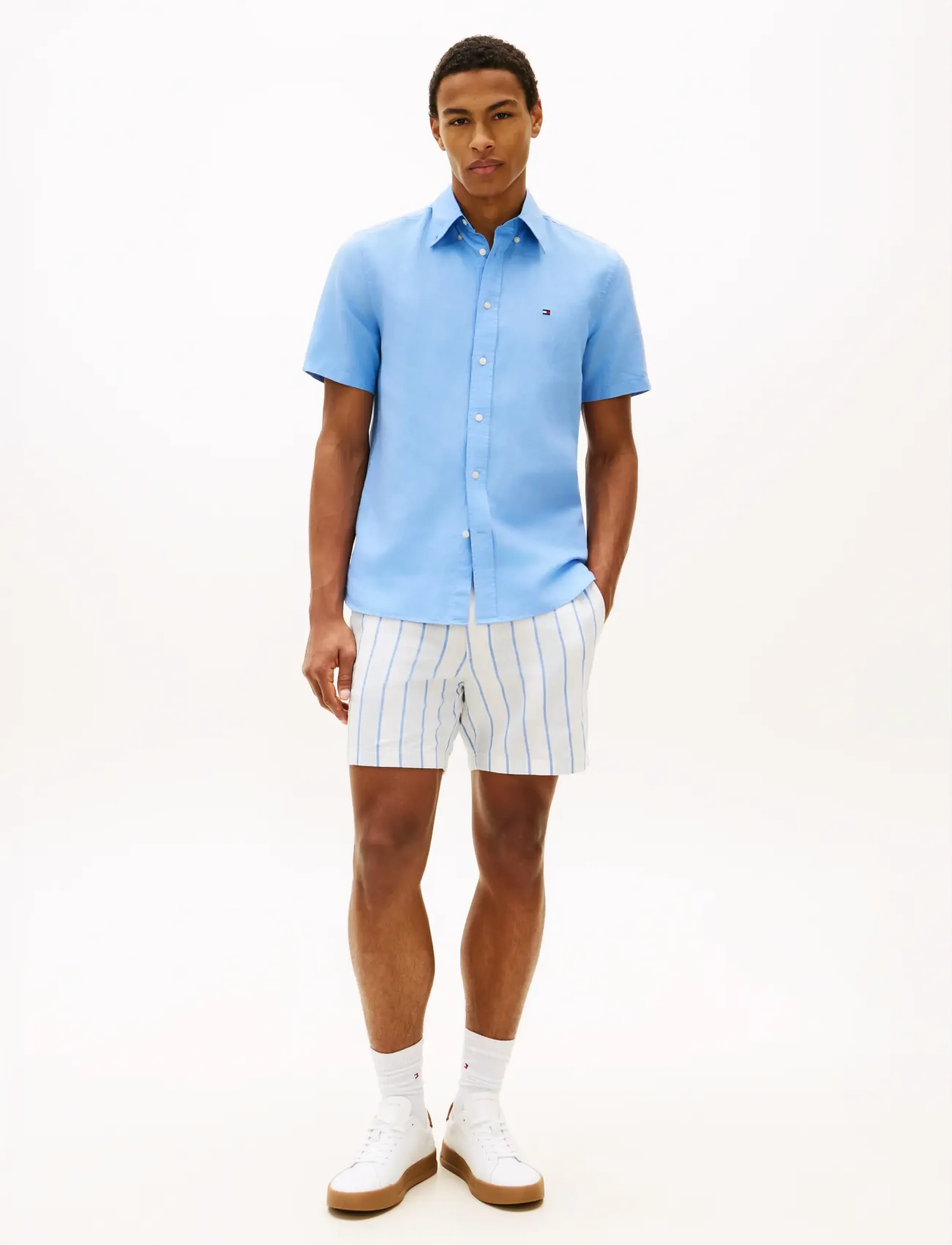 Tommy Hilfiger - LINEN BLEND SOLID SS RF SHT - kortärmade skjortor - cloudy blue - 3