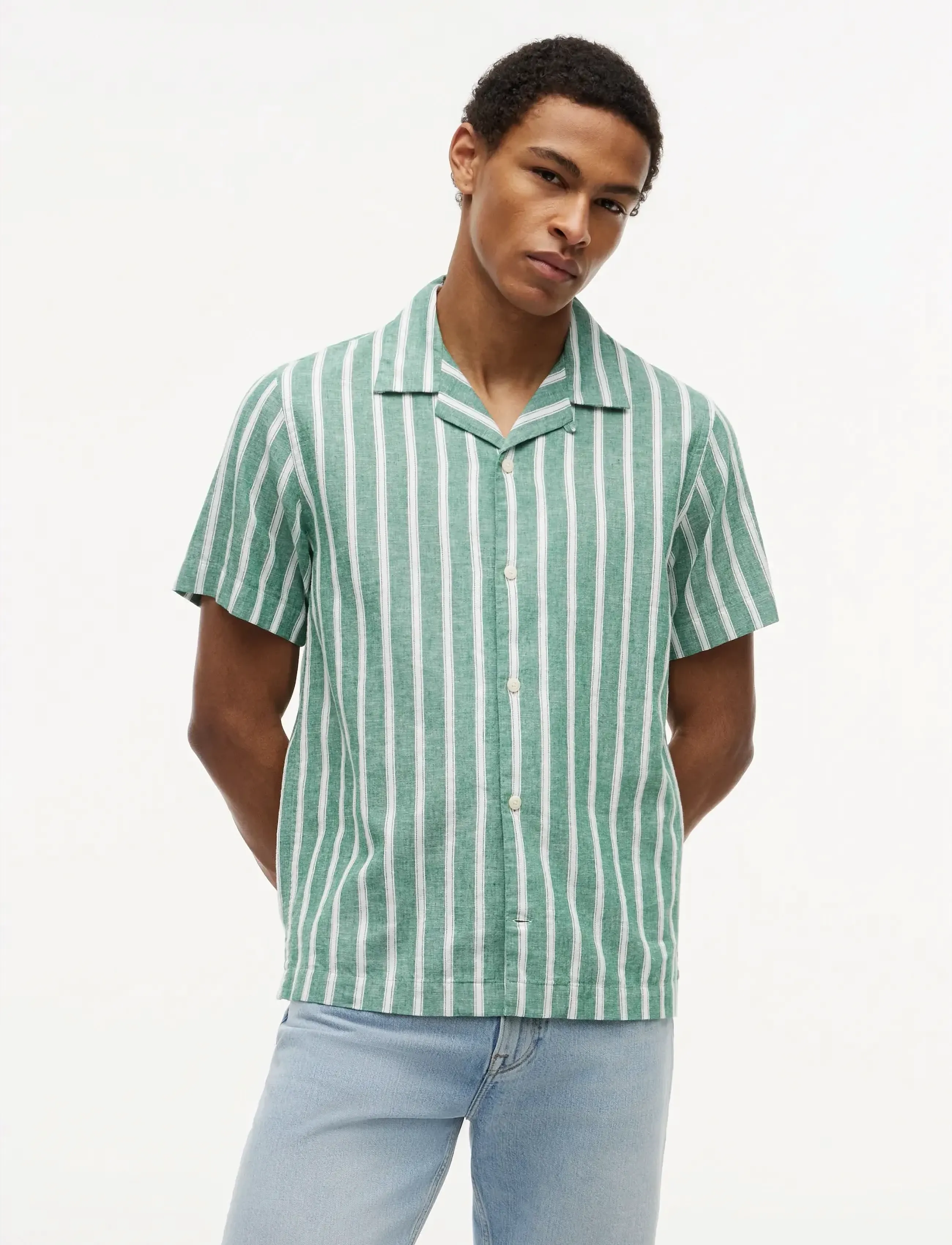 Tommy Hilfiger LIN BLEND TEXTURE STP S/S RF - Deals - NOUVEAU GREEN   STRIPE / green