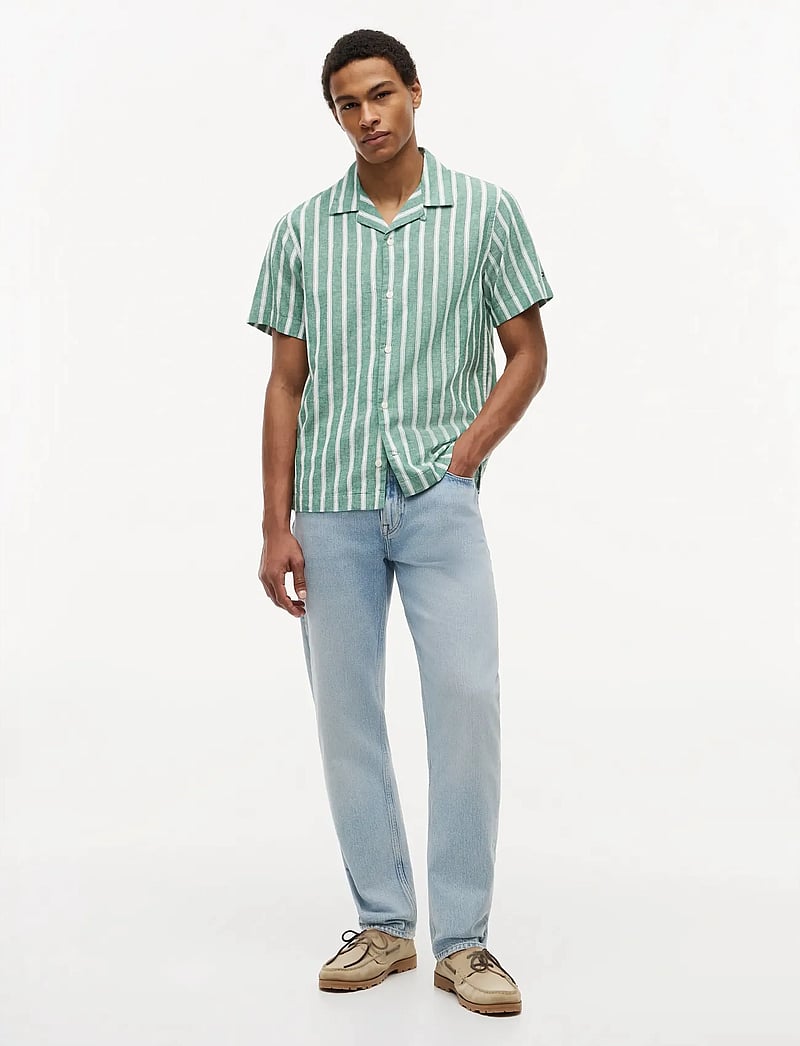 Tommy Hilfiger - LIN BLEND TEXTURE STP S/S RF - kurzarmhemden - nouveau green stripe - 4