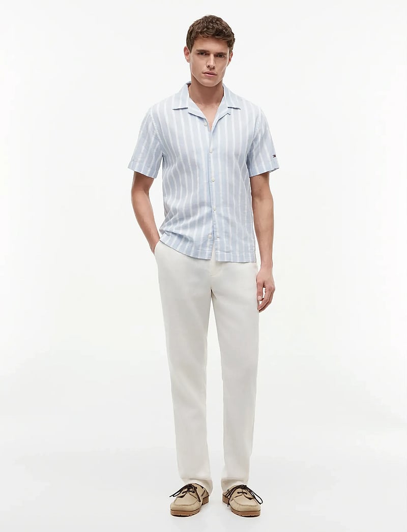 Tommy Hilfiger - LIN BLEND TEXTURE STP S/S RF - kurzarmhemden - sweet blue stripe - 4