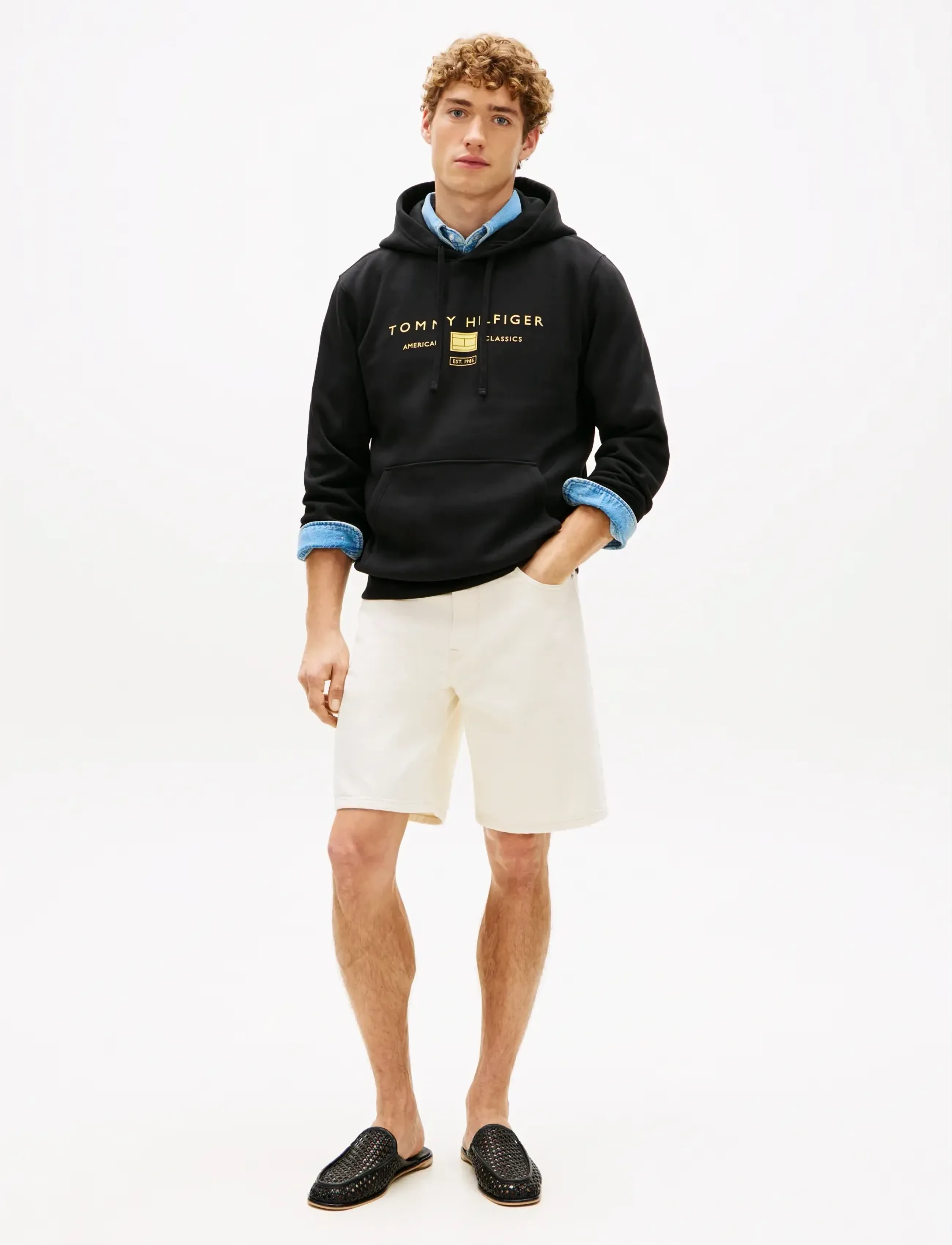 Tommy Hilfiger - BRAND LOVE TR MONO STACK HOODY - kapuutsiga dressipluusid - black - 3