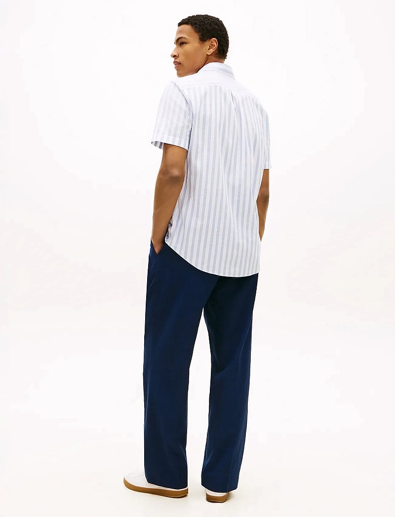 Tommy Hilfiger - STRUCTURE MULTI STP S/S - kortärmade skjortor - blue orbit stripe - 2