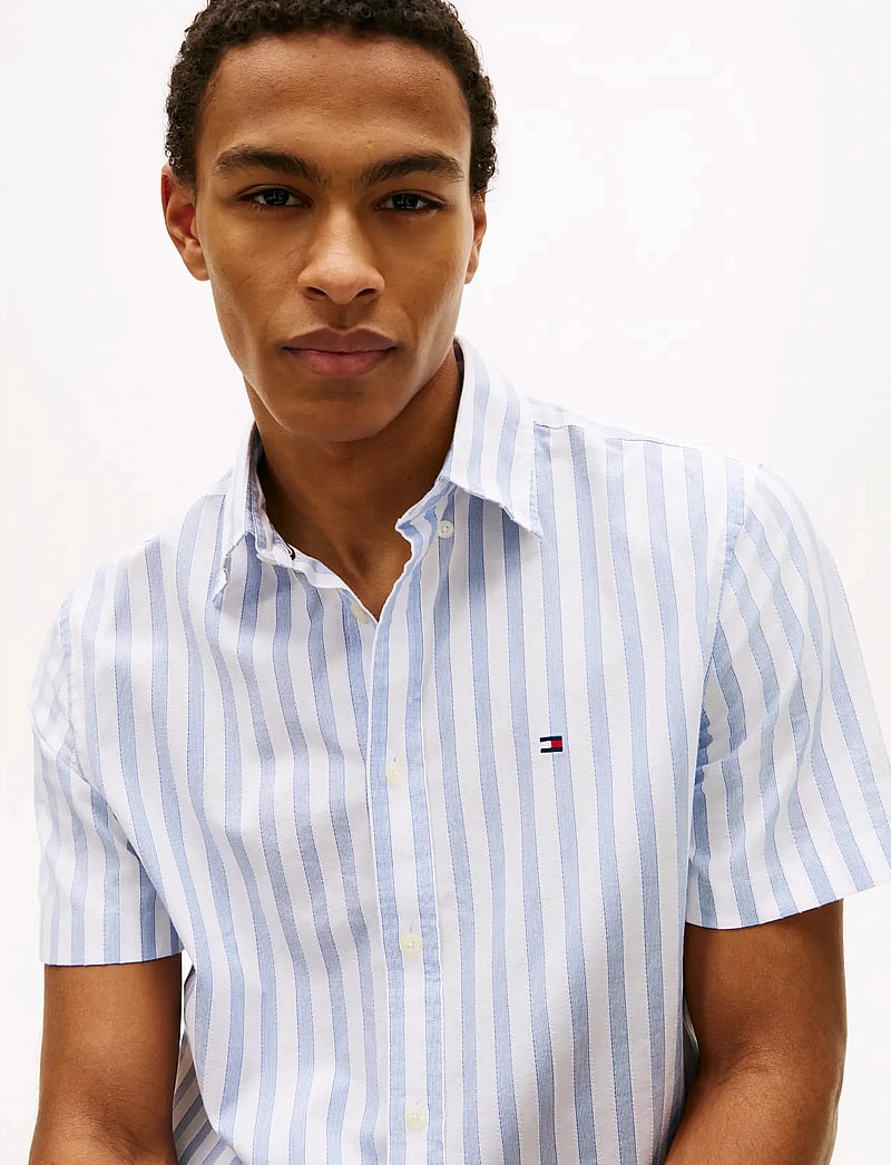 Tommy Hilfiger - STRUCTURE MULTI STP S/S - kortärmade skjortor - blue orbit stripe - 4