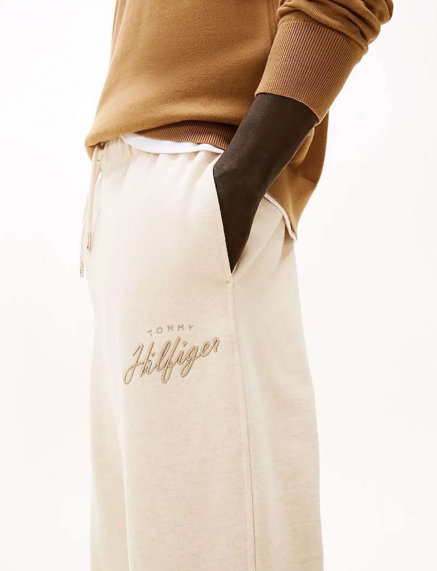 Tommy Hilfiger - MODERN ATH GRAPHIC SWEATPANTS - nach anlass kaufen - heathered oatmilk - 4