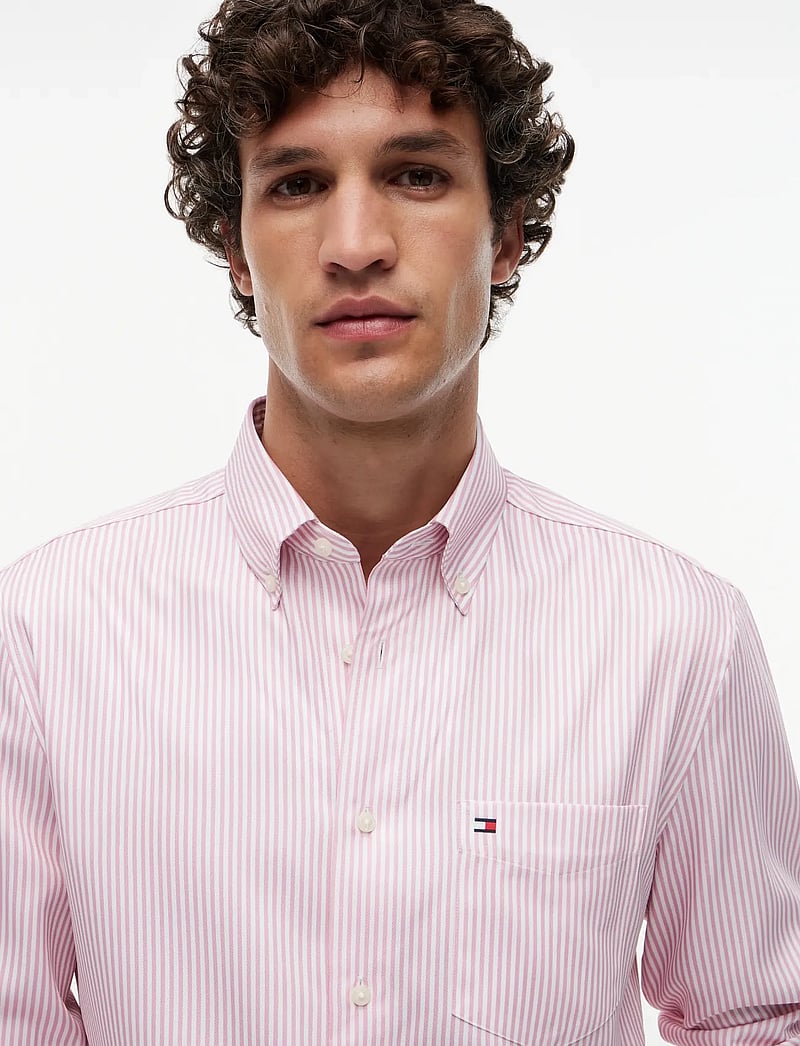 Tommy Hilfiger - PERFORMANCE STRIPE PIQUE OXFORD - gestreifte hemden - medium red white stripe - 3
