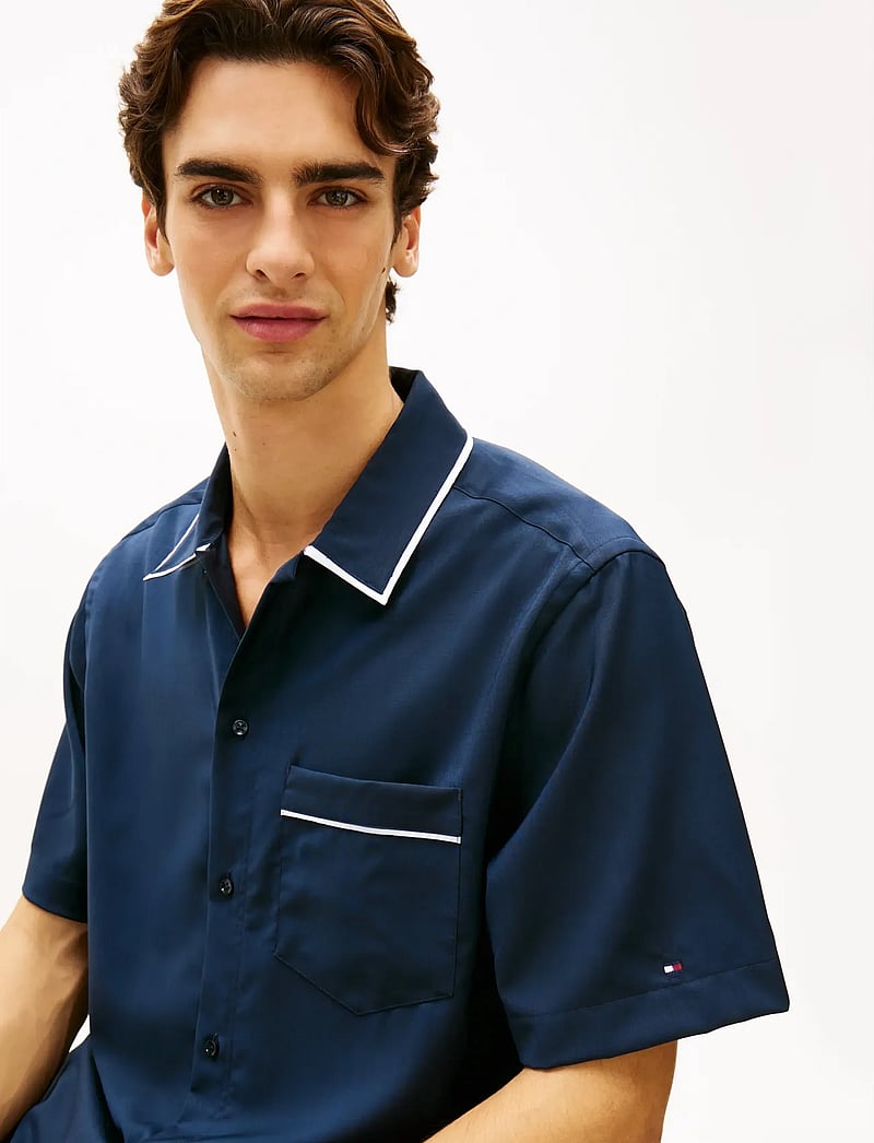 Tommy Hilfiger - DC SUMMER WOOL S/S/ SHIRT - lyhythihaiset kauluspaidat - navy iris - 4
