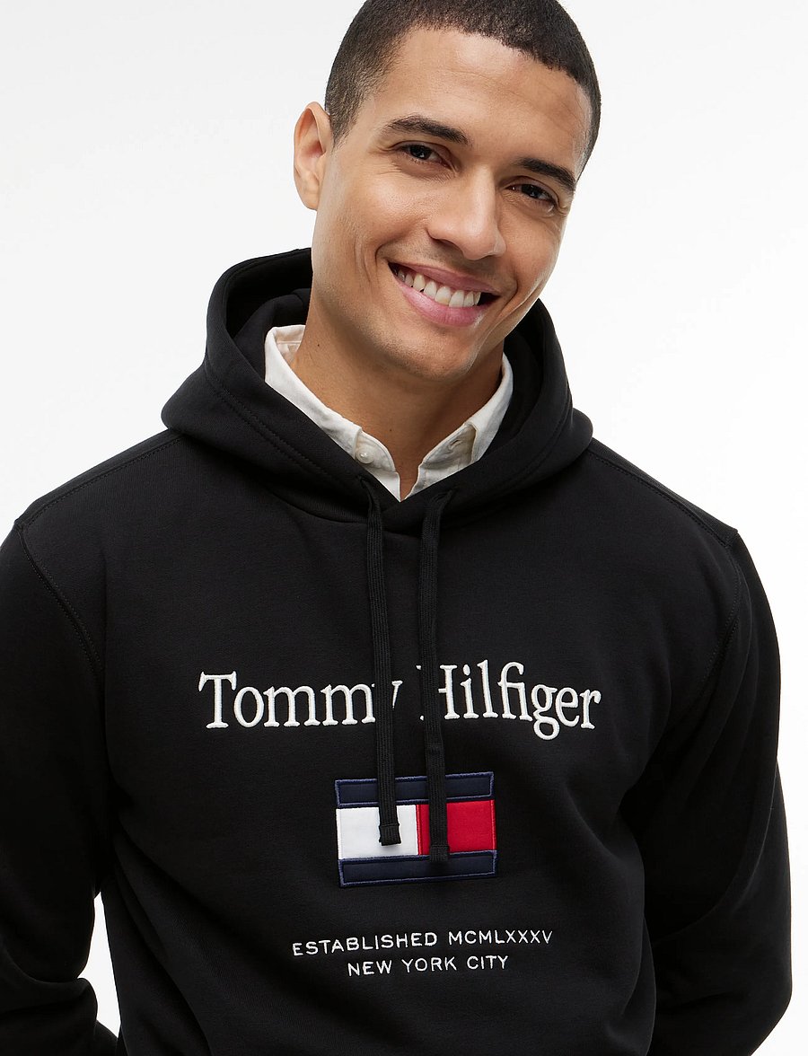 Tommy Hilfiger - TOMMY EMBRO FLAG HOODIE - kapuzenpullover - black - 4