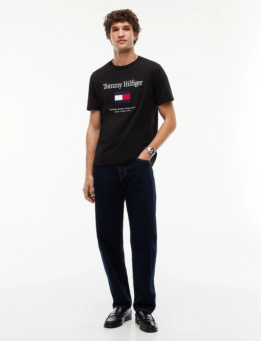 Tommy Hilfiger - HILFIGER EMBRO FLAG T-SHIRT - kortärmade t-shirts - black - 4