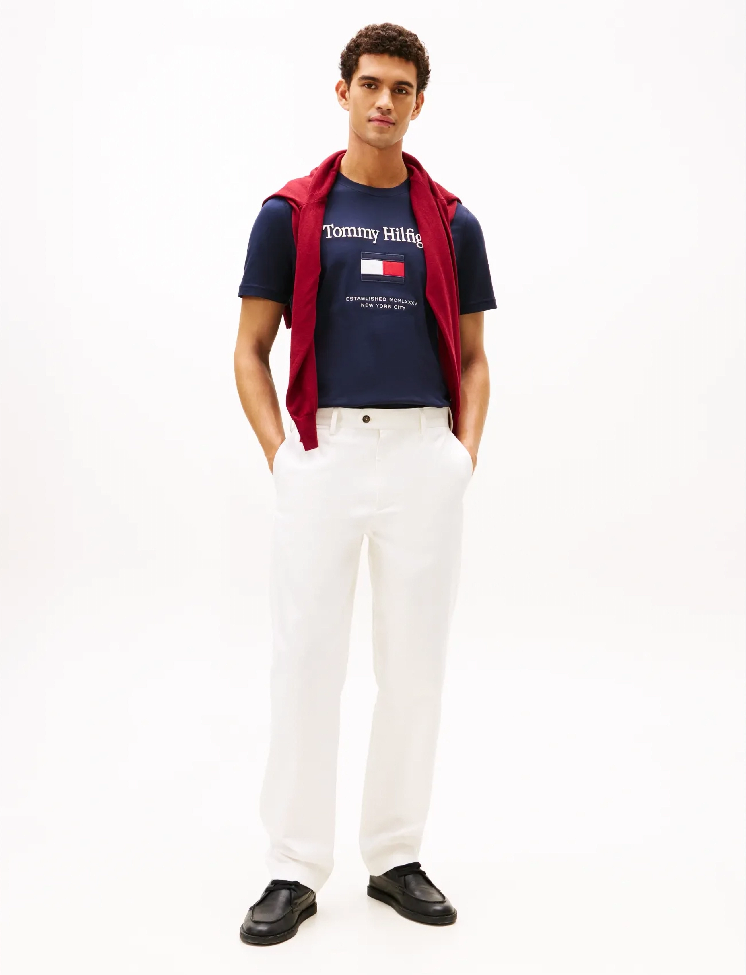 Tommy Hilfiger - HILFIGER EMBRO FLAG T-SHIRT - kurzärmelig - navy blue - 2