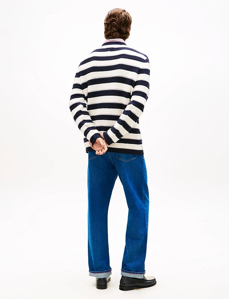 Tommy Hilfiger - CROCHET BLOCK STRIPE CREW NECK - Ümmarguse kaelusega kudumid - desert sky ivory petal - 2