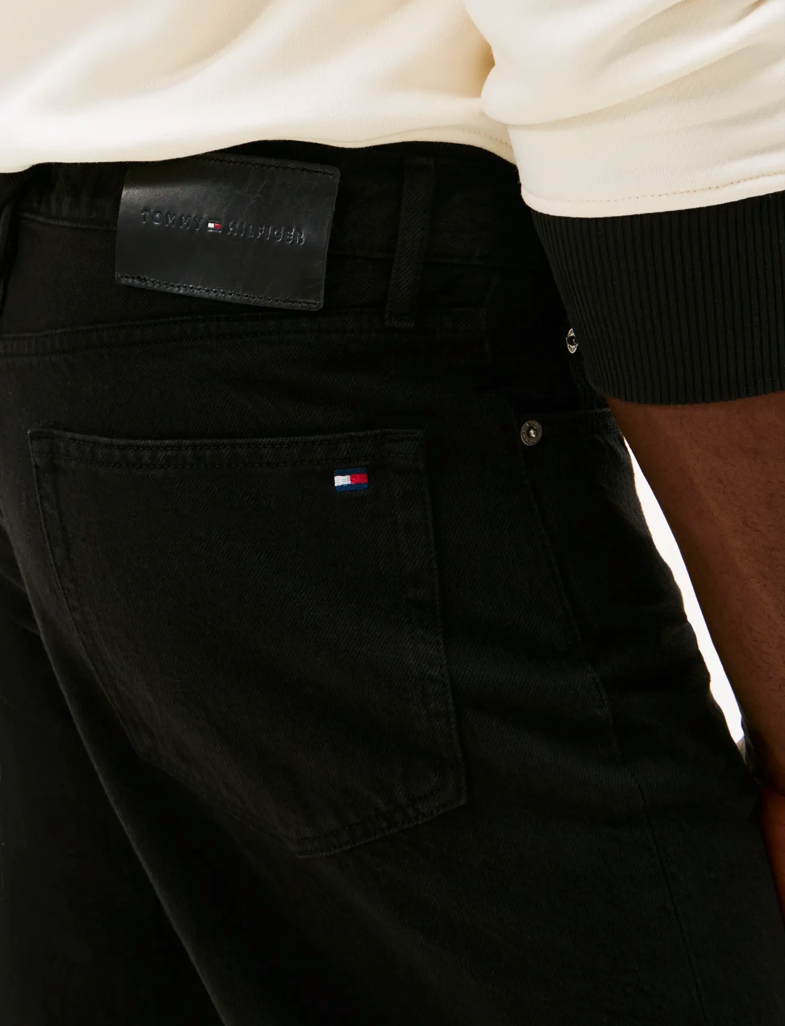 Tommy Hilfiger - REGULAR STRAIGHT DOVER RGD GMD - regular jeans - black - 4