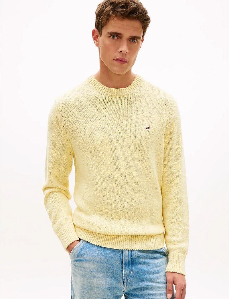 Tommy Hilfiger - TWO TONE BOUCLE CREW NECK - round necks - citronella - 0