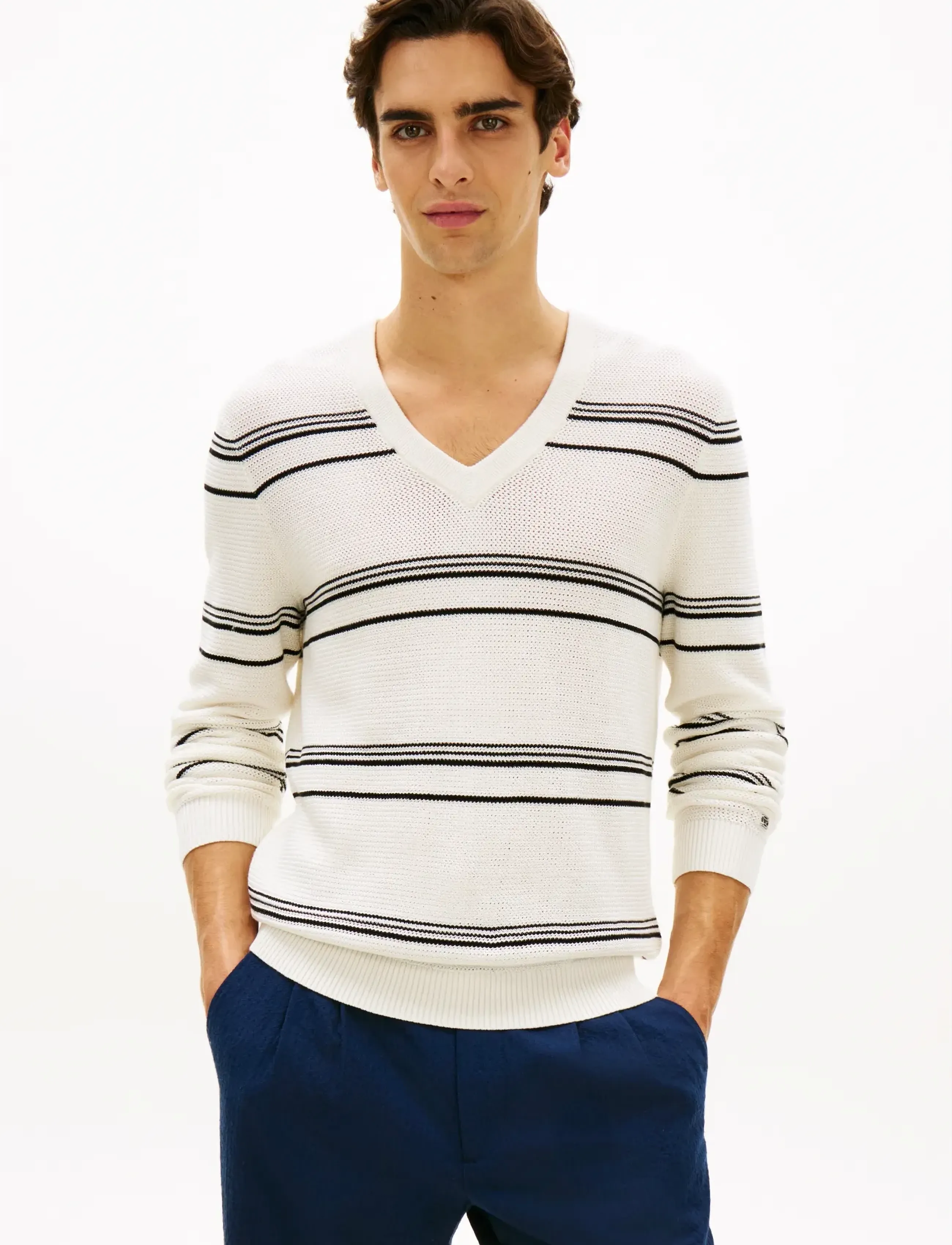 Tommy Hilfiger DC STRIPED V-NECK - Preppy - IVORY BLACK / white