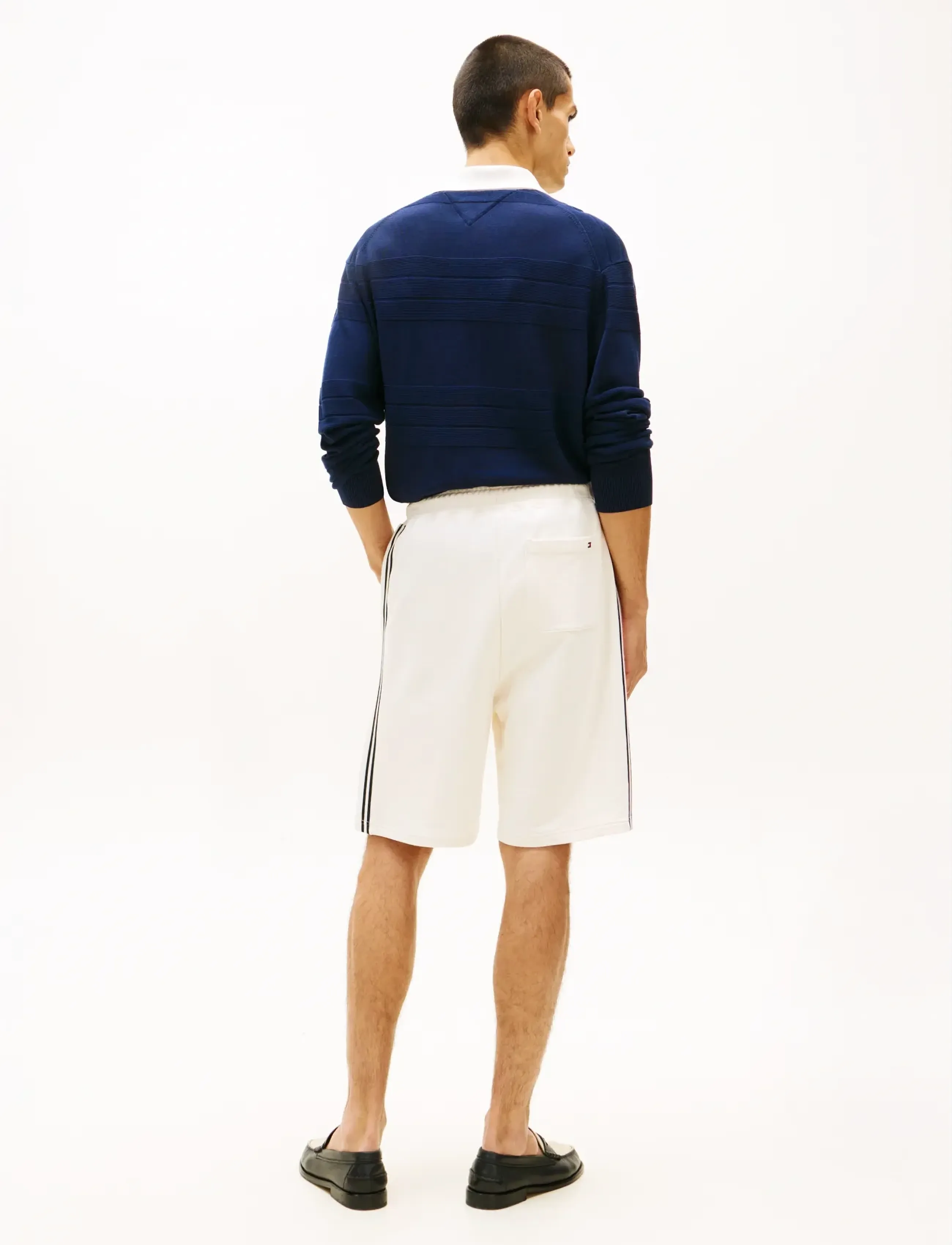 Tommy Hilfiger - COUNTRY CLUB CREST SWEATSHORT - underdele - ivory petal - 2