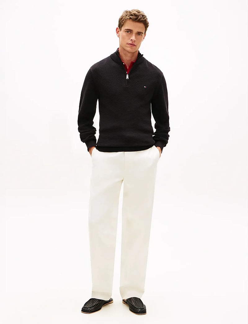 Tommy Hilfiger - SEASONAL STRUCTURE ZIP MOCK - half zip-tröjor - black - 3