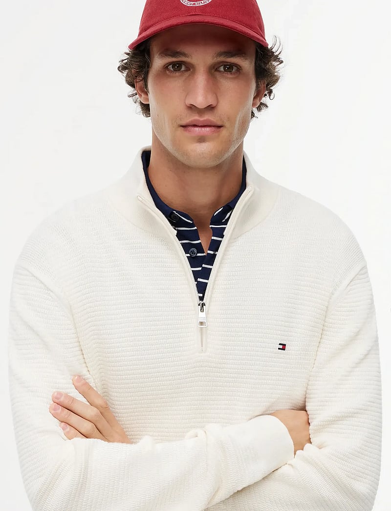 Tommy Hilfiger - SEASONAL STRUCTURE ZIP MOCK - pullover mit halbem reißverschluss - ivory petal - 3