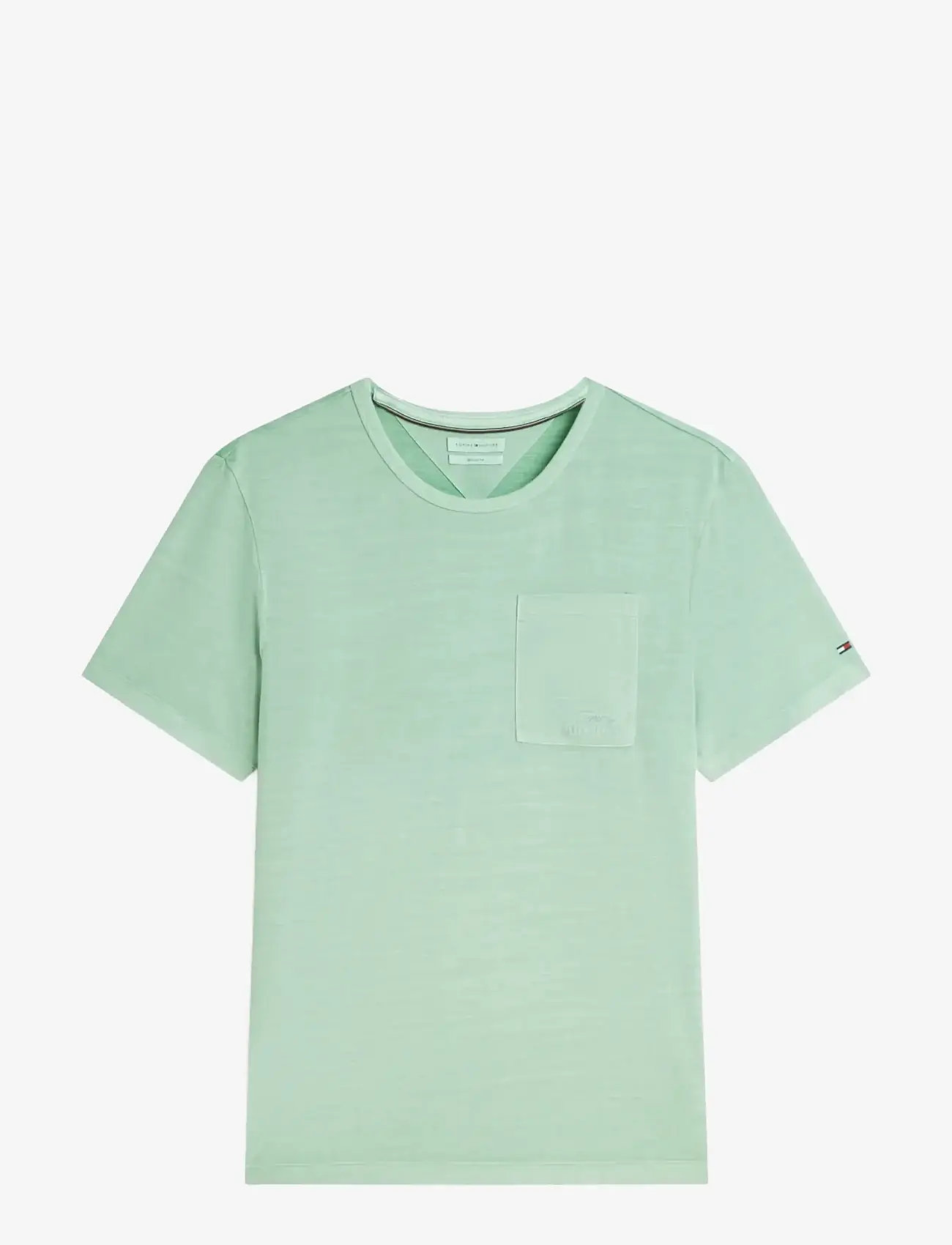 Tommy Hilfiger - GARMENT DYE POCKET REGULAR TEE - kortærmede t-shirts - cut grass - 1