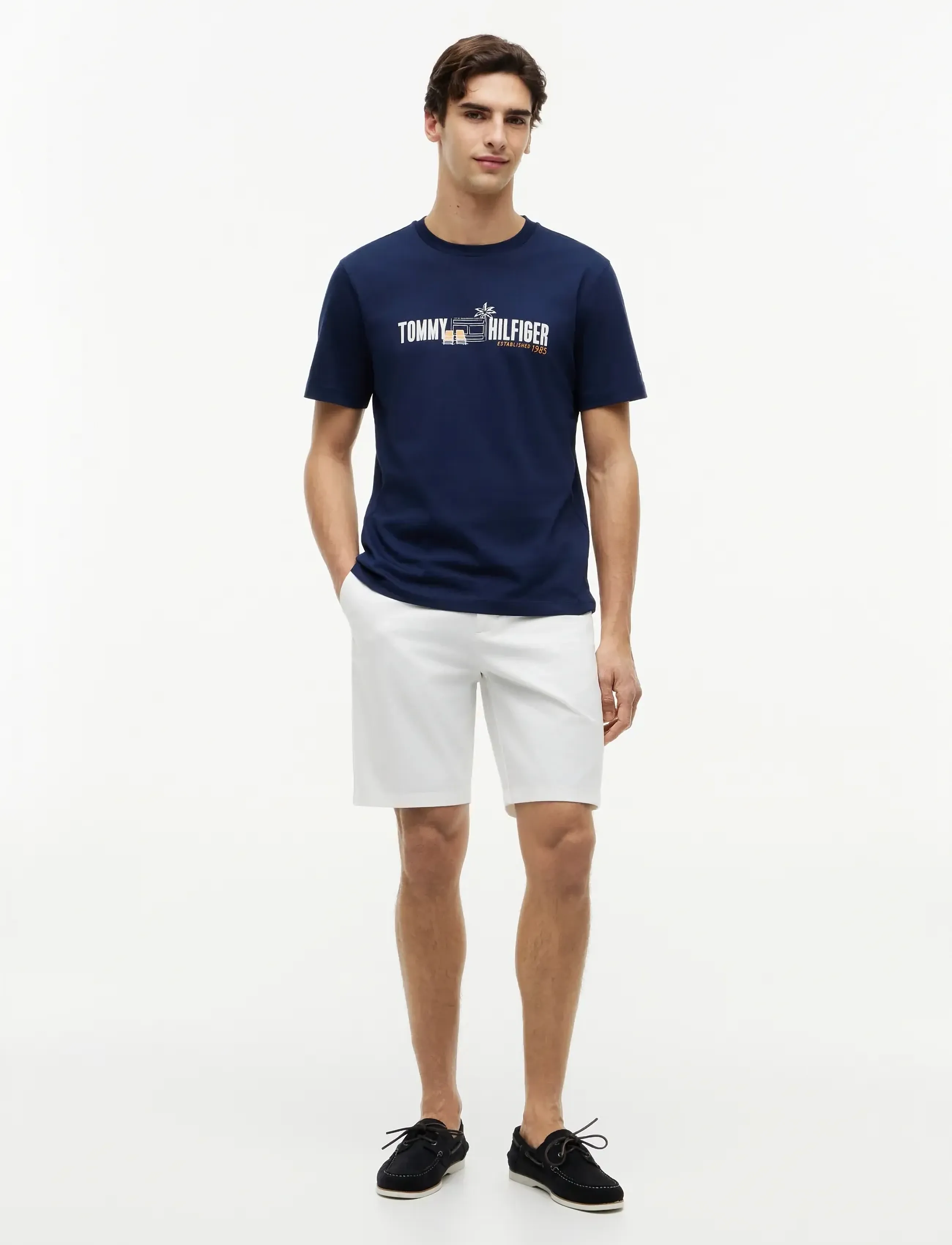 Tommy Hilfiger - SUMMER CHEST GRAPHIC REGULAR TEE - kurzärmelig - carbon navy - 4