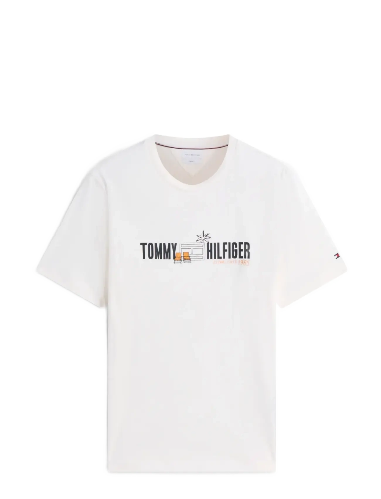 Tommy Hilfiger - SUMMER CHEST GRAPHIC REGULAR TEE - kurzärmelig - ivory petal - 1