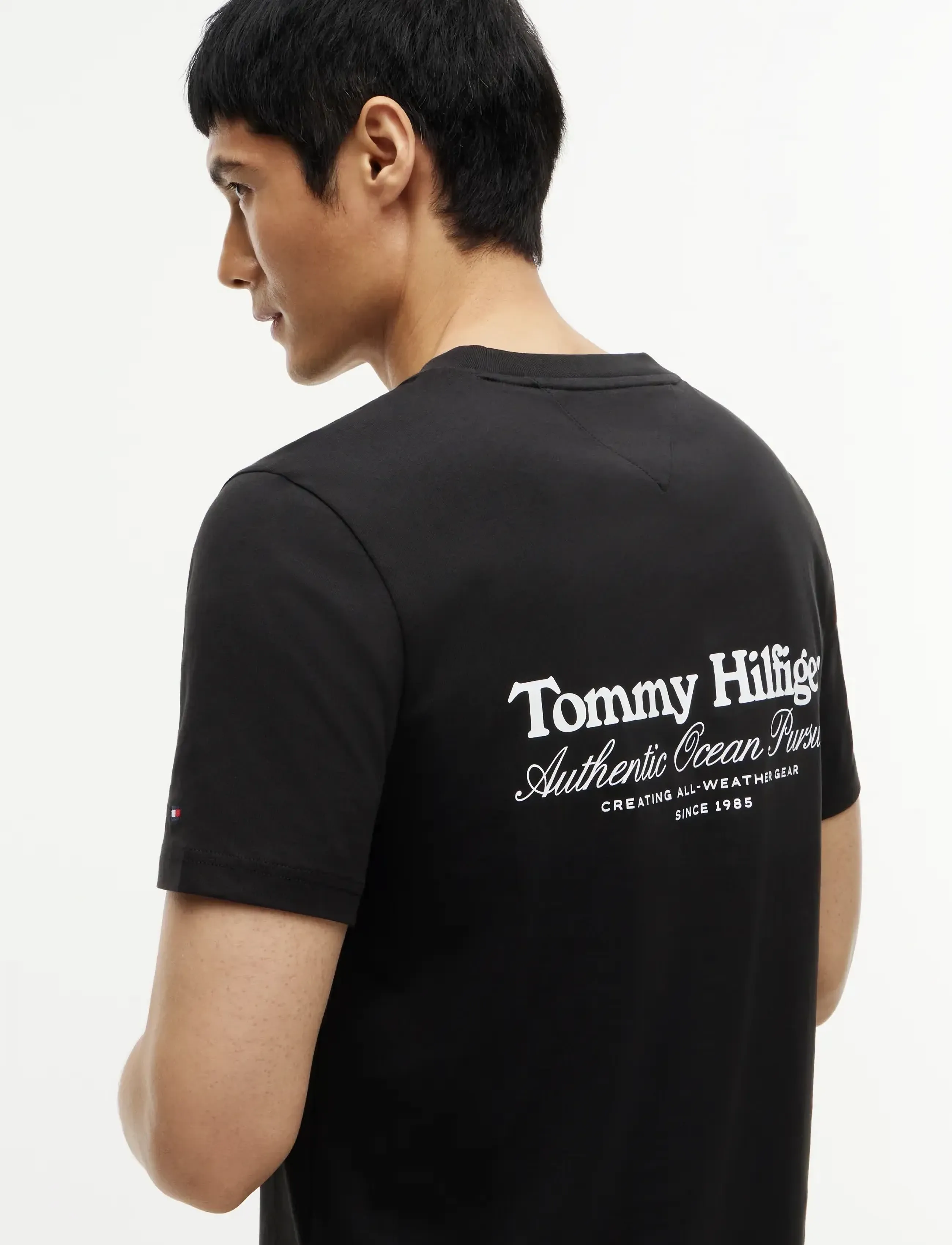 Tommy Hilfiger - NAUTICAL BACK GRAPHIC REG TEE - kortärmade t-shirts - black - 3