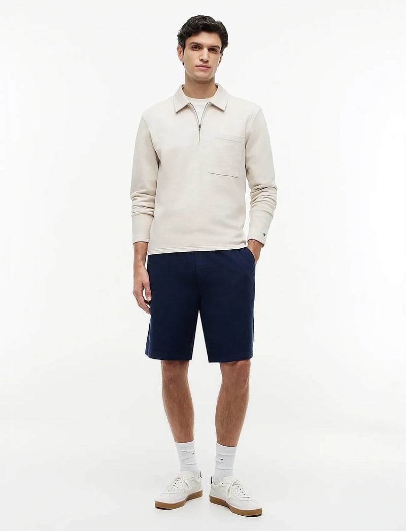Tommy Hilfiger - ESSENTIAL TERRY POCKET 1/4 ZIP - poloer i strik med lange ærmer - heathered oatmilk - 4