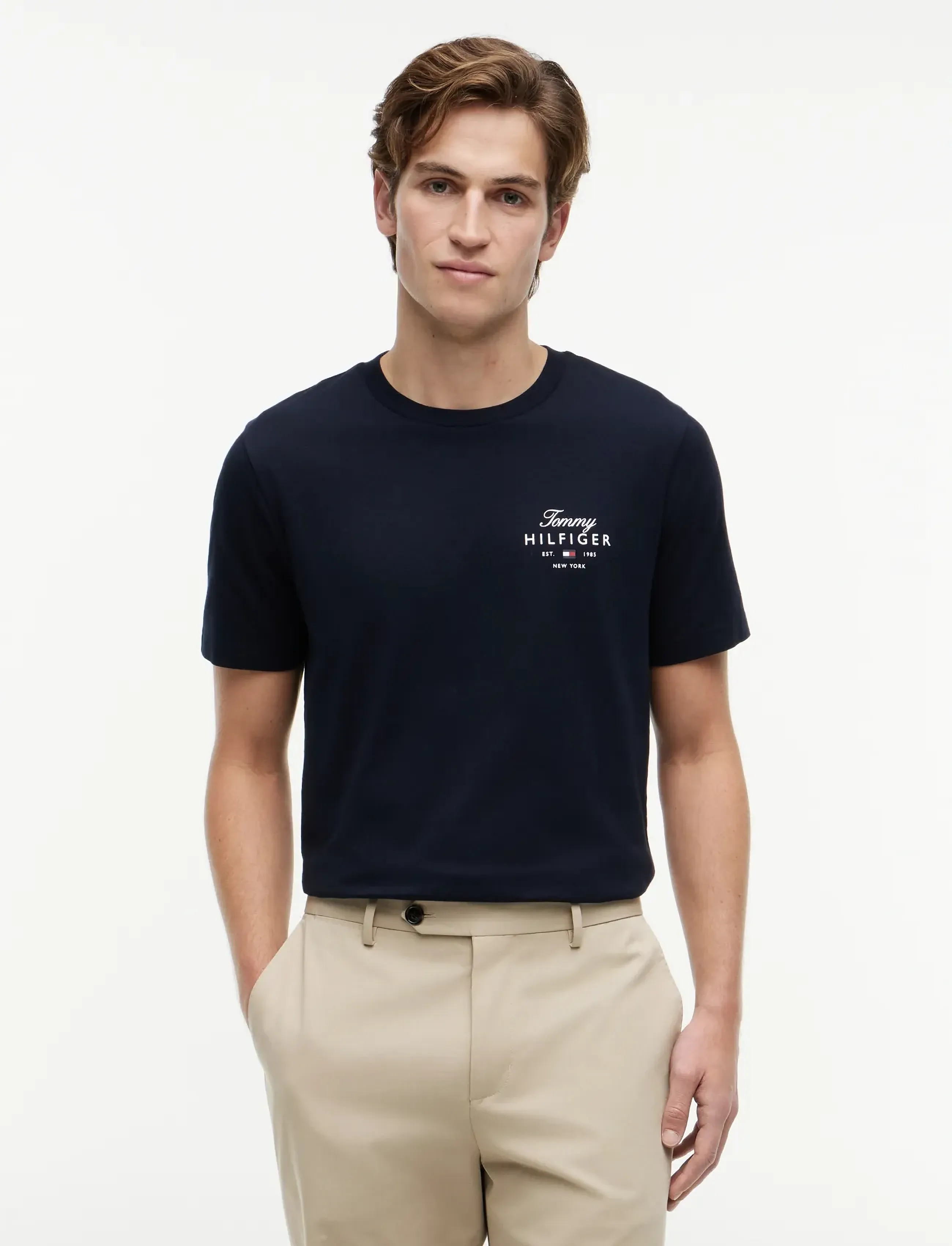 Tommy Hilfiger SCRIPT STACK REGULAR TEE - Apģērbi - DESERT SKY / navy