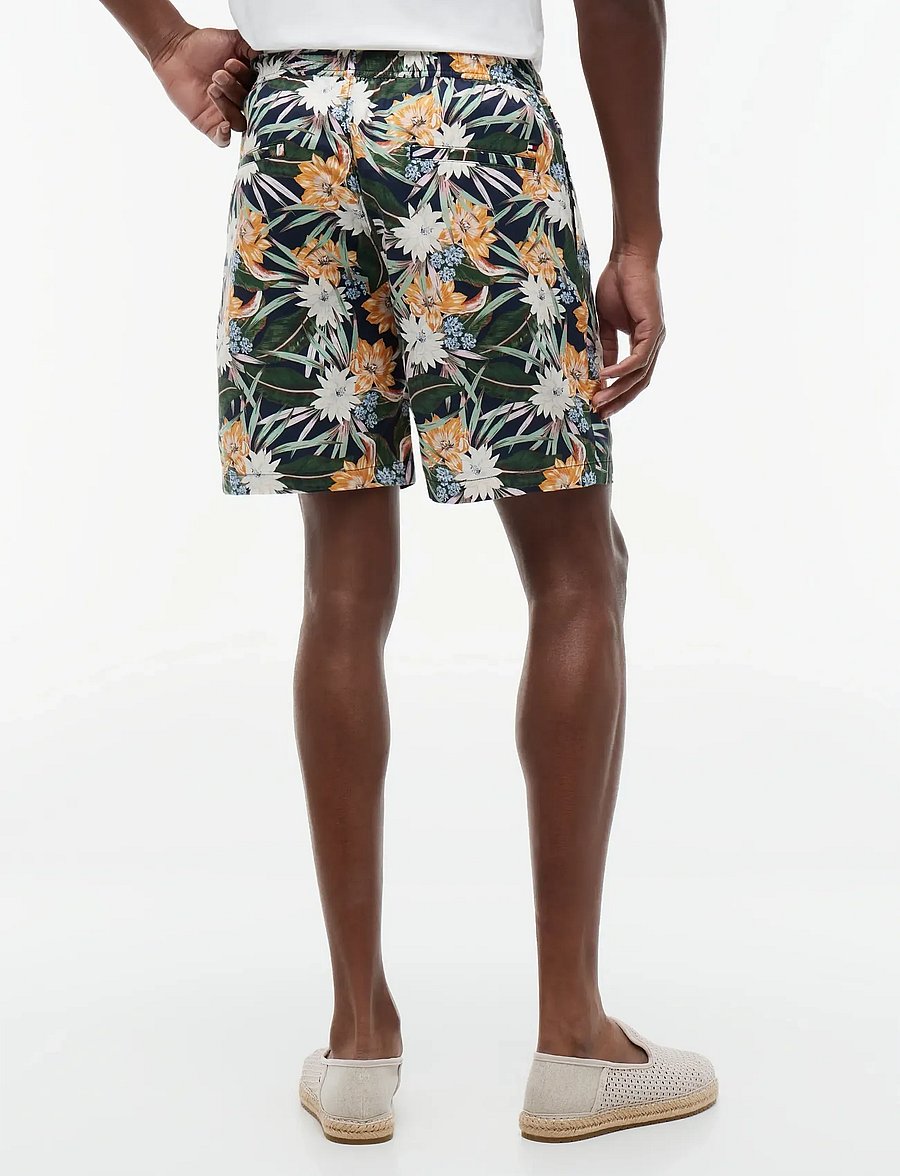 Tommy Hilfiger - DOVER 8" CO LYOCELL FLORAL 2/3 - casual shorts - carbon navy allover - 2
